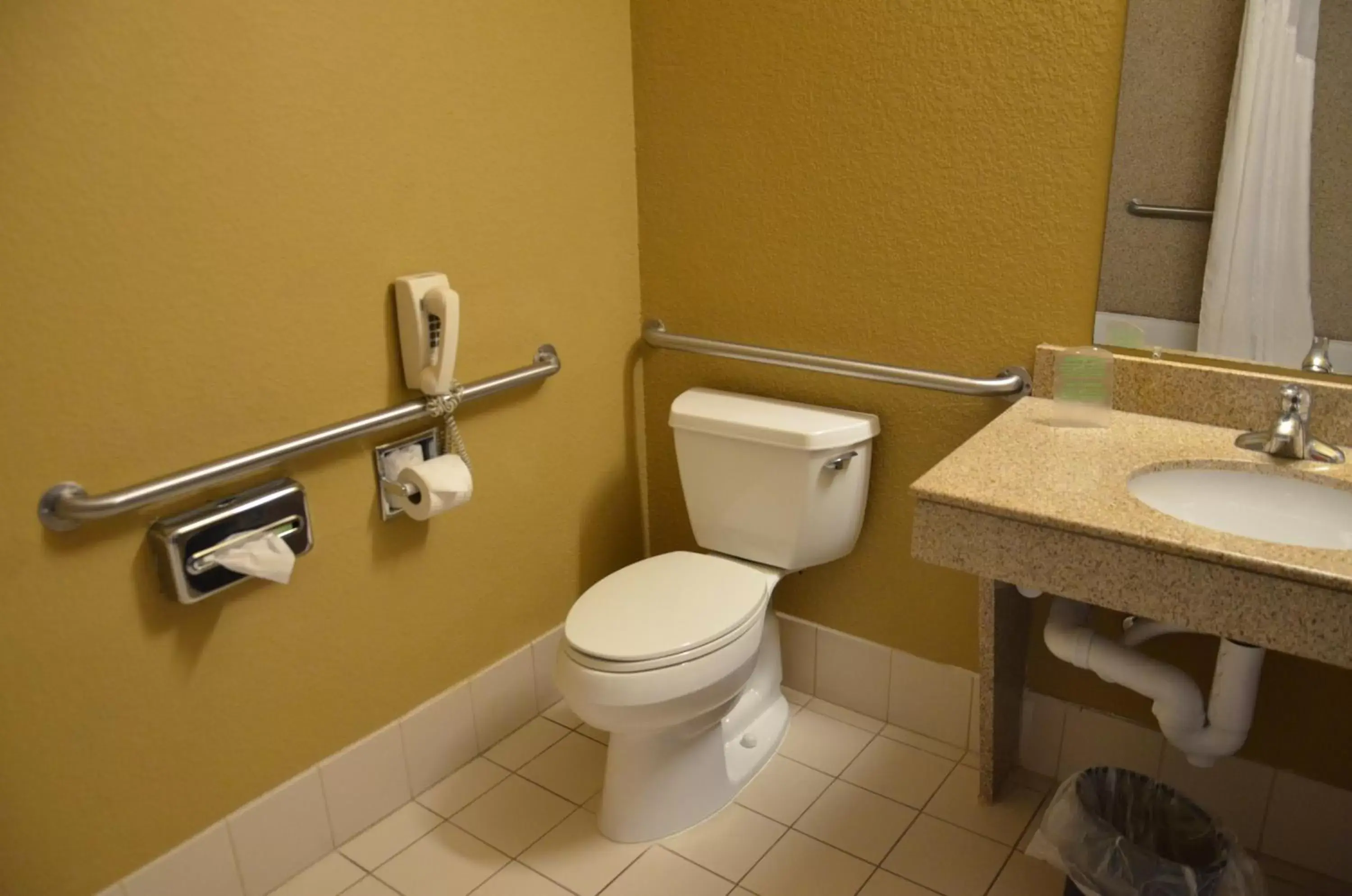 Photo of the whole room, Bathroom in Holiday Inn Express Hotel & Suites Amarillo South, an IHG Hotel