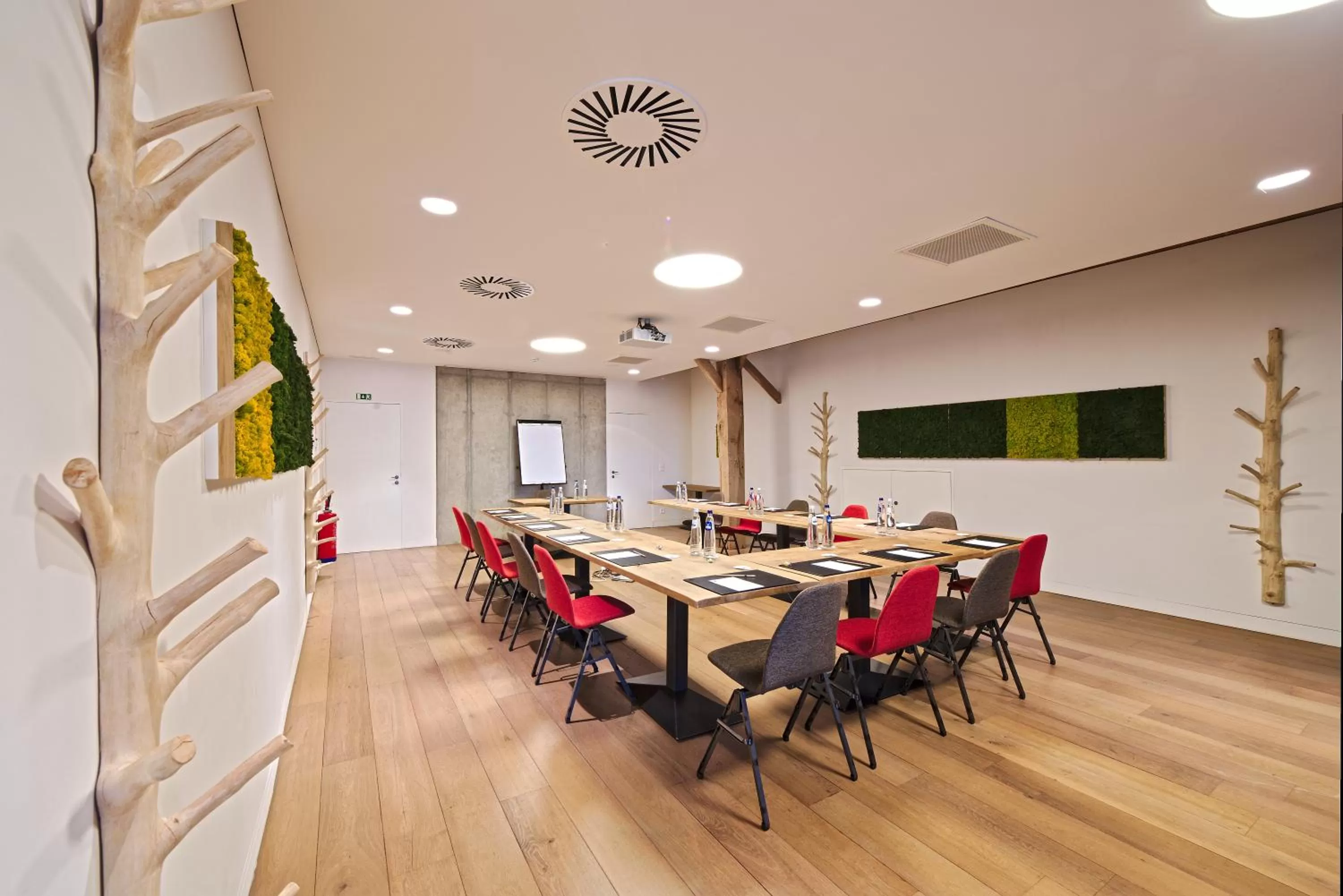 Banquet/Function facilities in Domaine de Naxhelet