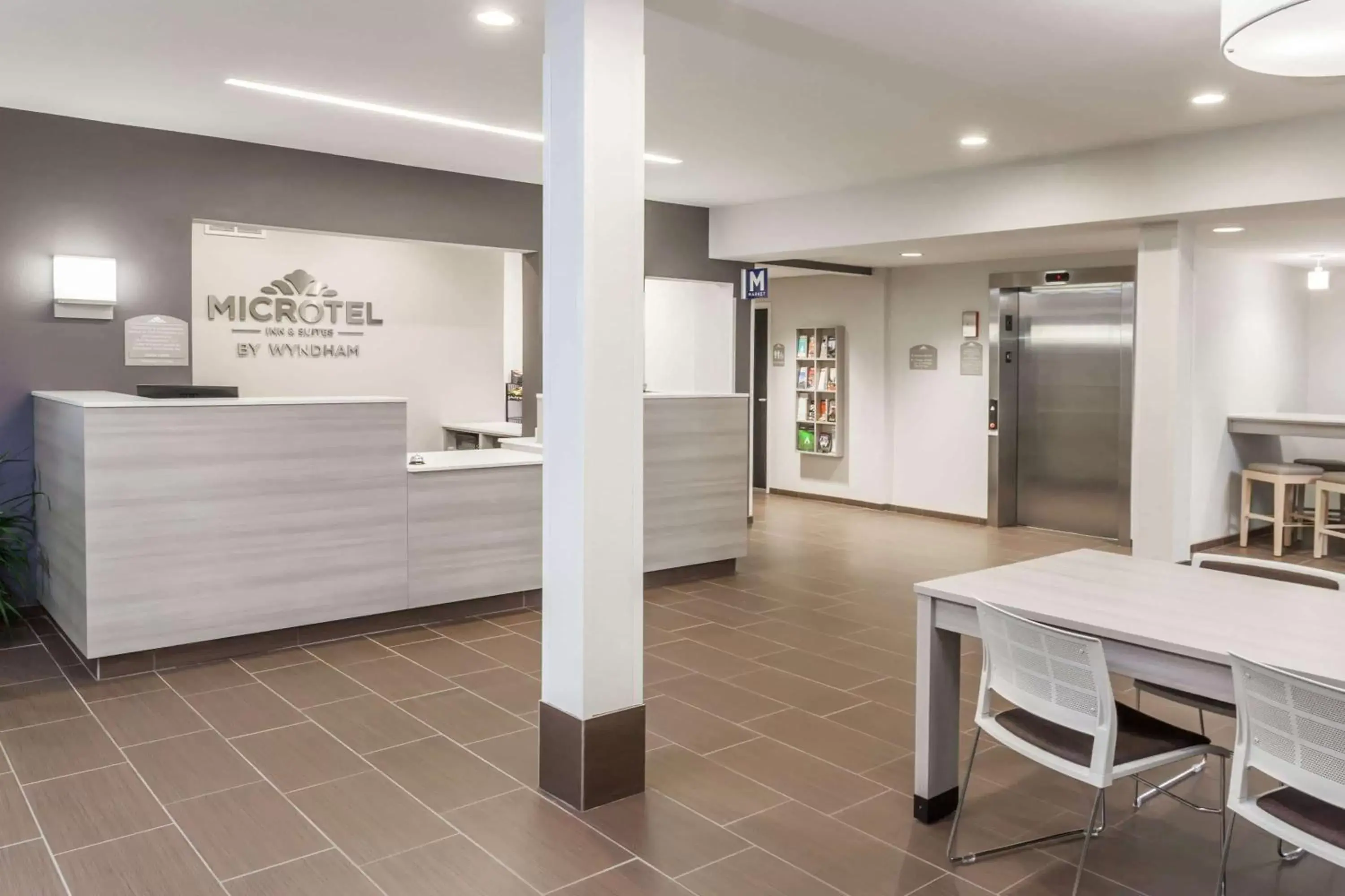 Lobby or reception in Microtel Inn & Suites by Wyndham West Fargo Near Medical Center