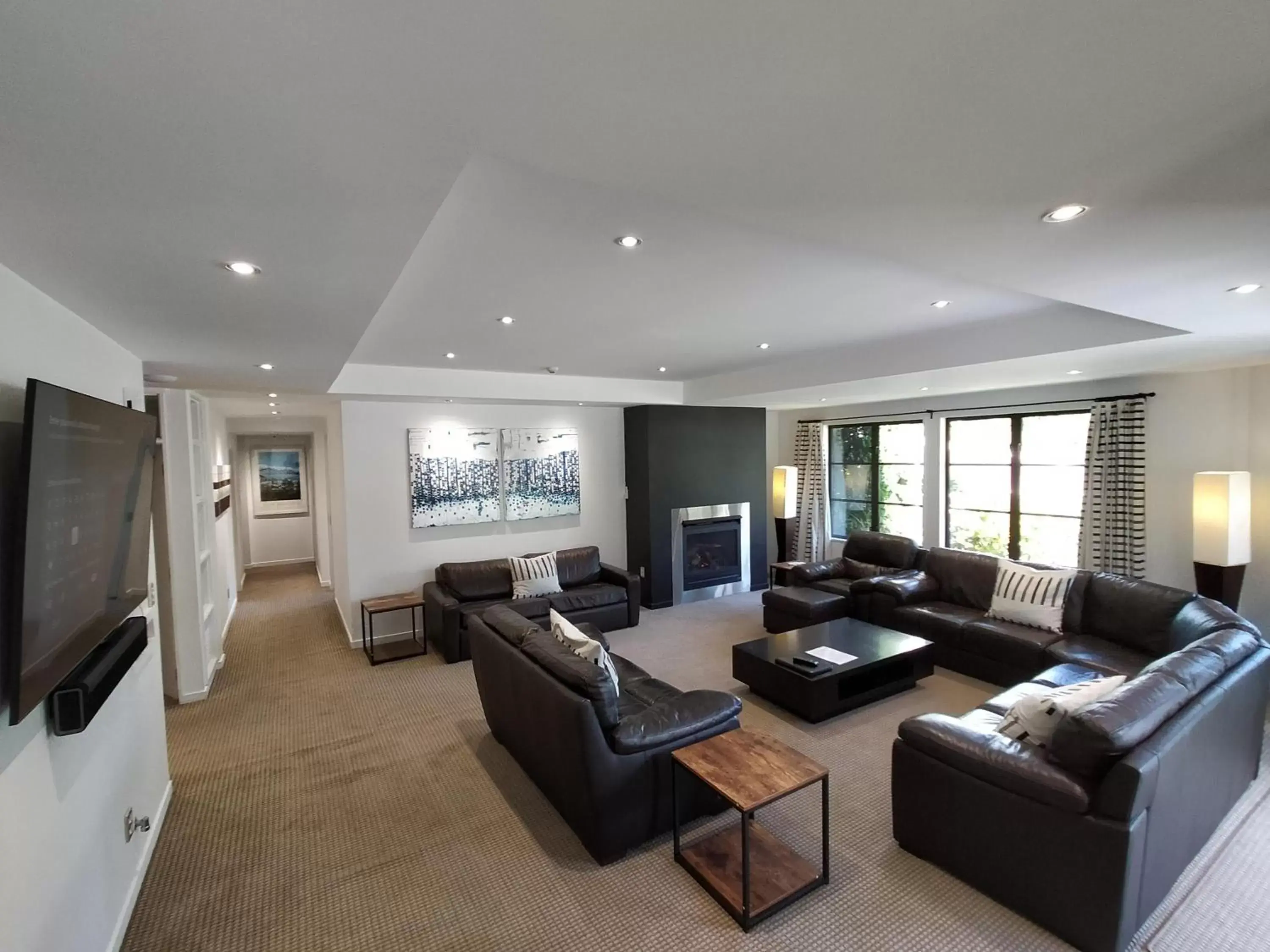 Living room, Seating Area in The Glebe Apartments