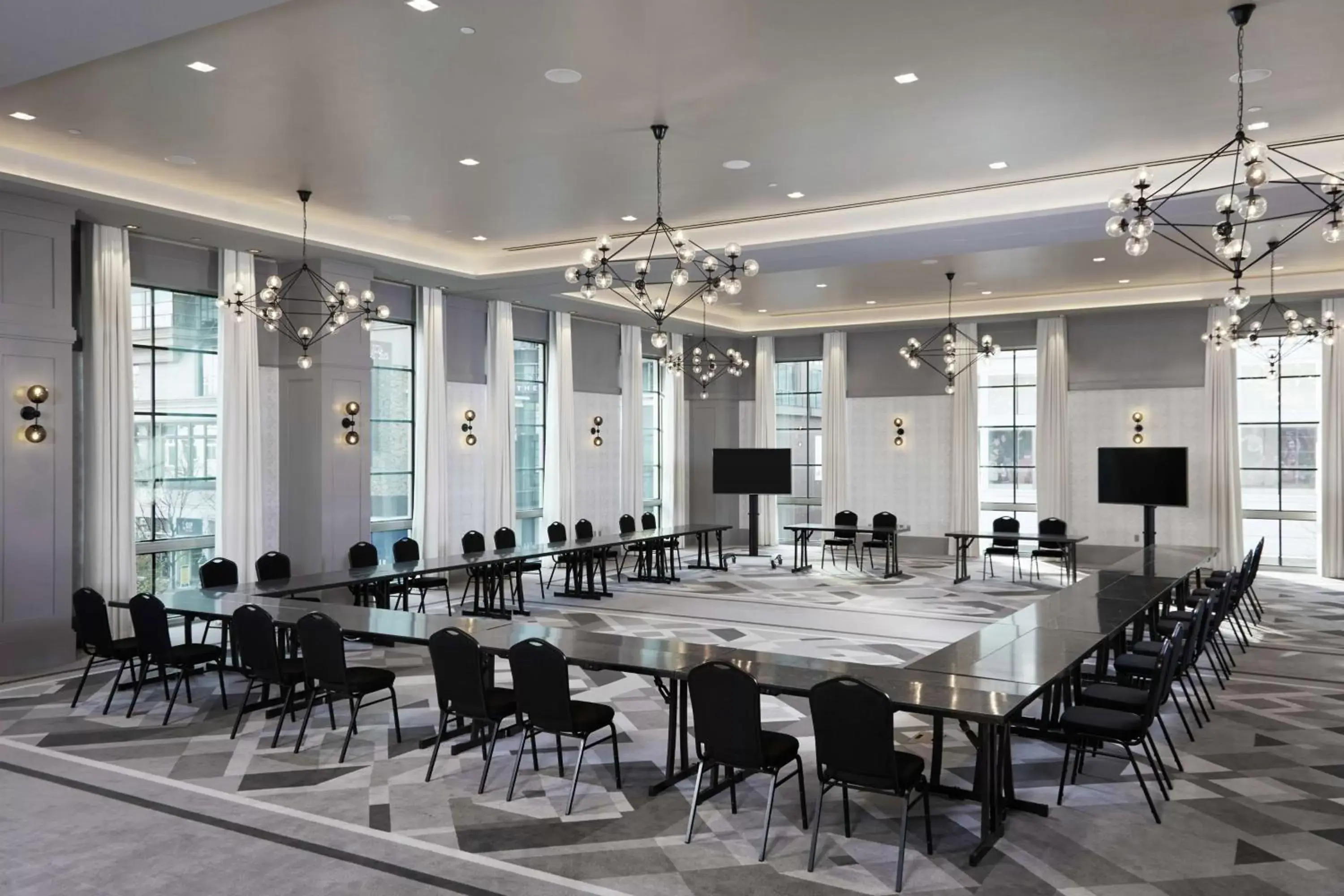 Meeting/conference room, Restaurant/Places to Eat in Canopy By Hilton Washington DC Bethesda North