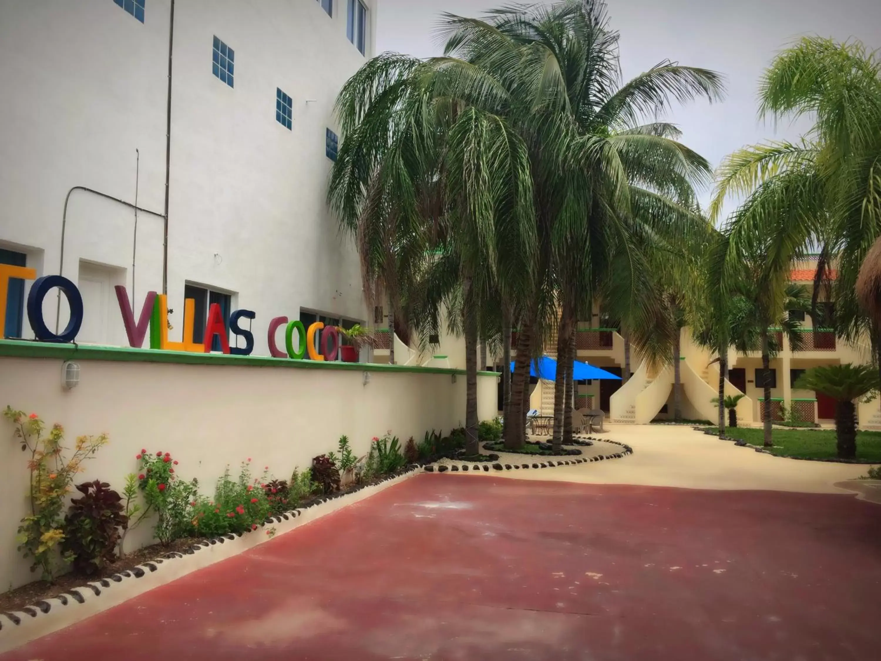 Property building in Villas Coco Resort - All Suites Property building in Villas Coco Resort - All Suites