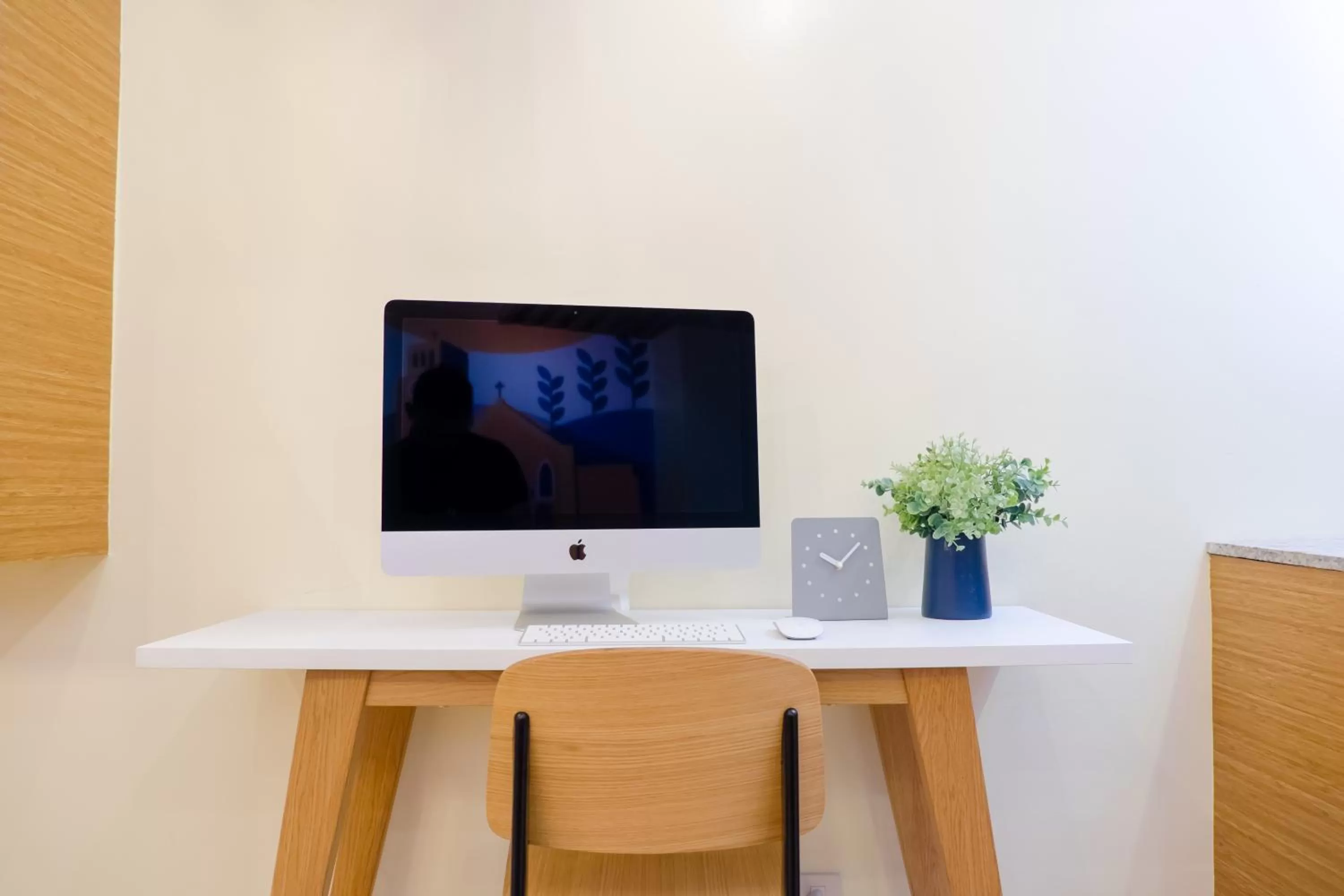 TV and multimedia in Bridge Hotel