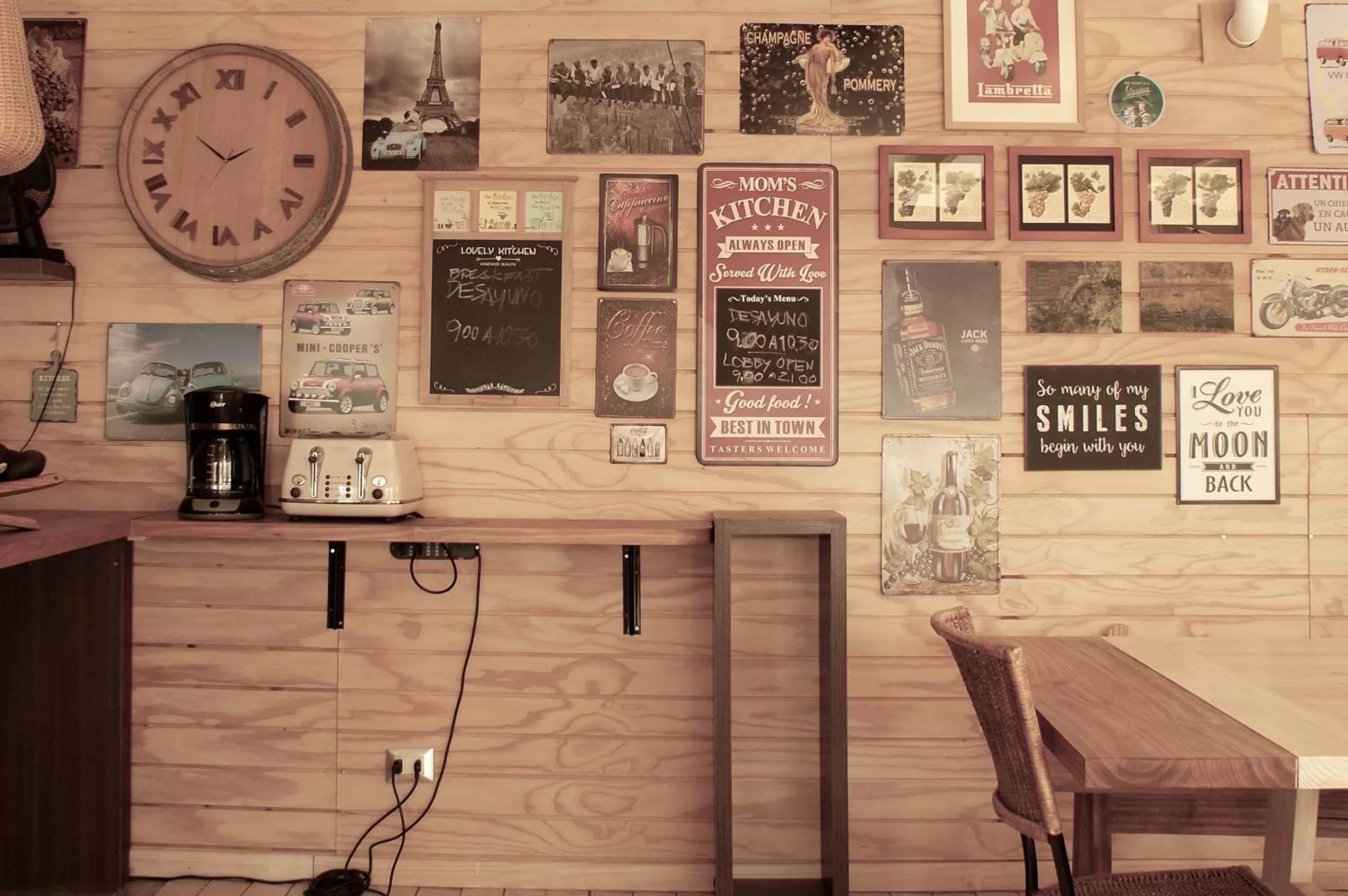 Decorative detail in Barrica Lodge