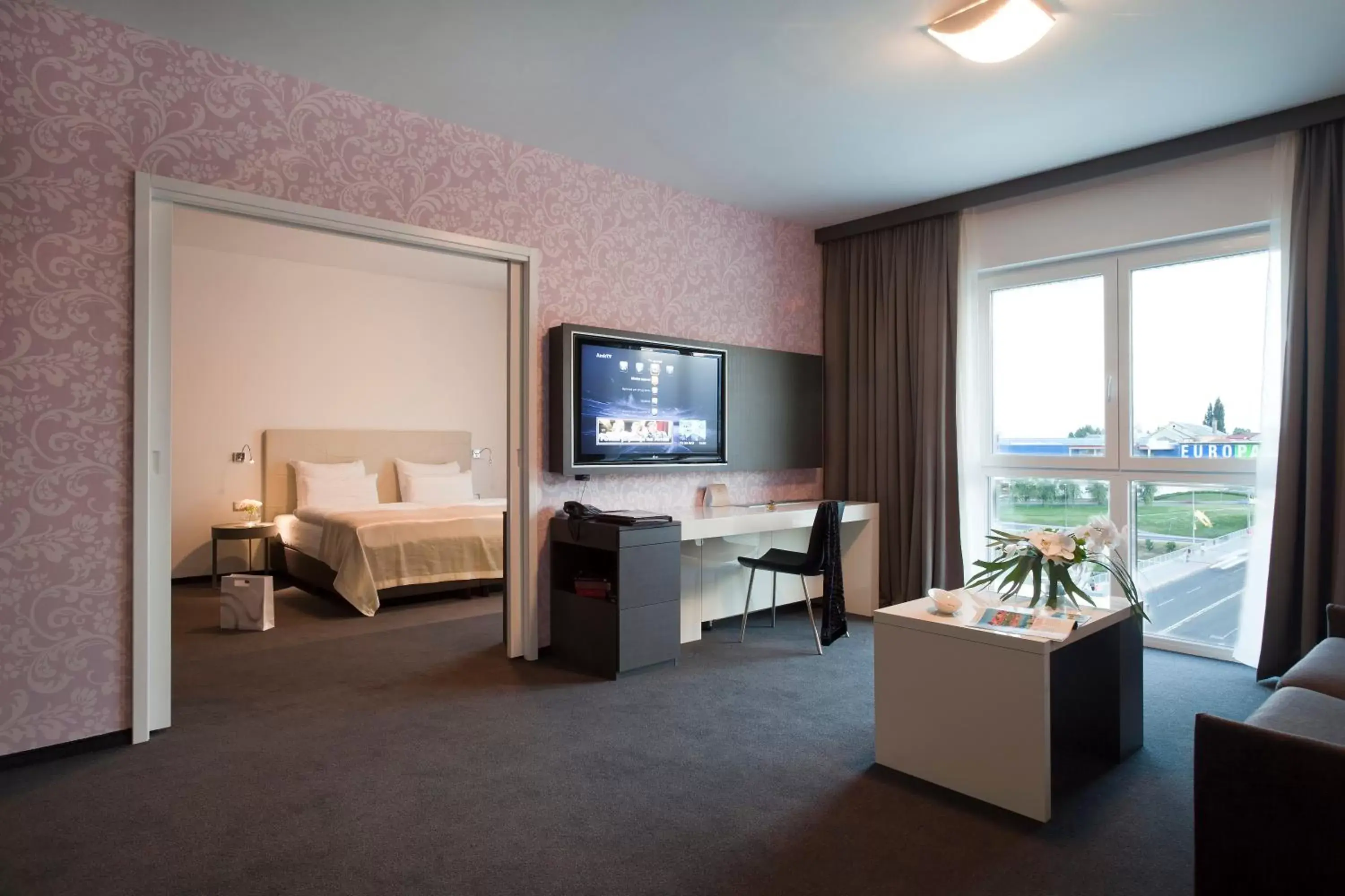 Photo of the whole room, TV/Entertainment Center in Hotel City Maribor