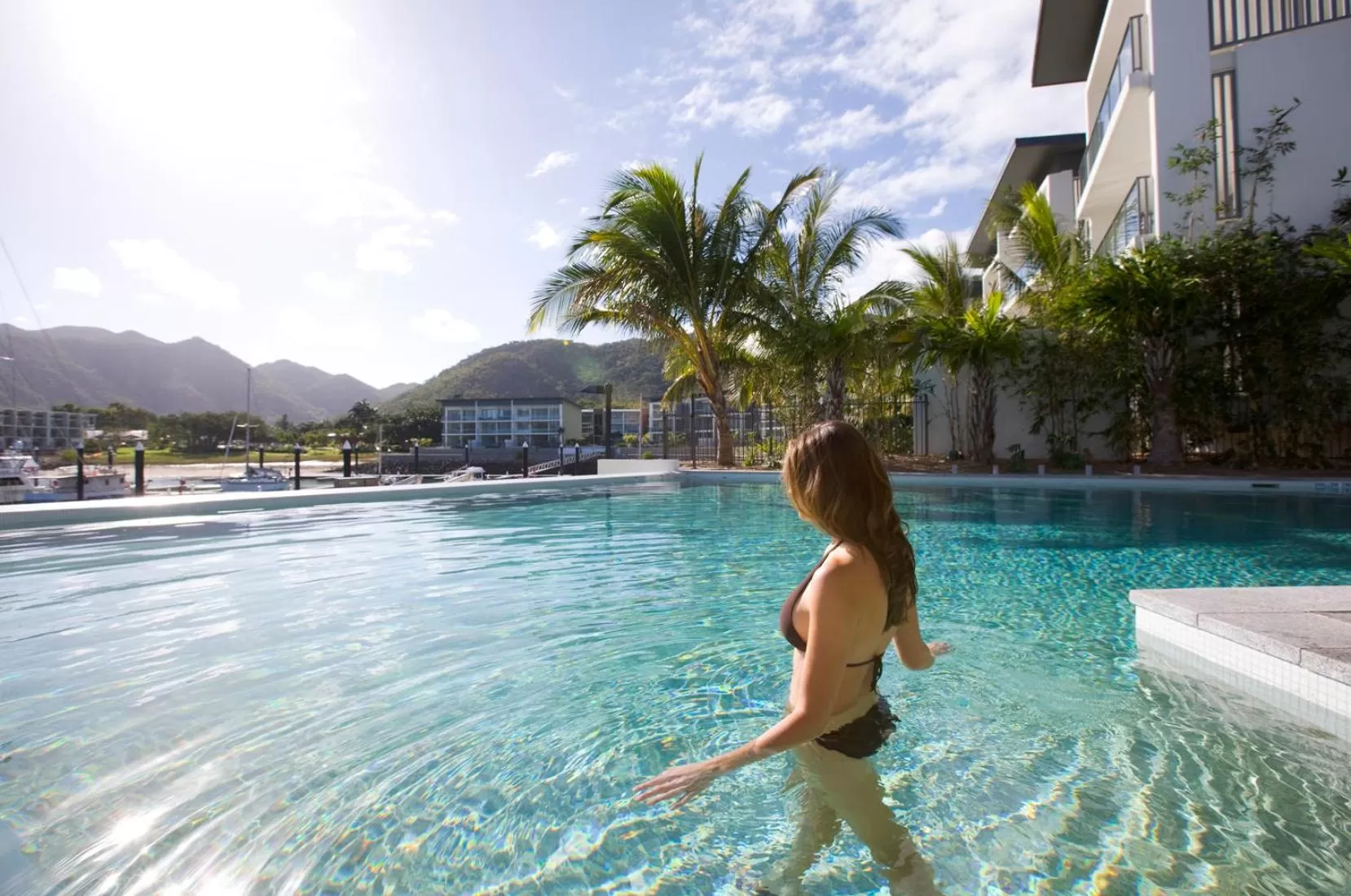 Swimming pool in Peppers Blue on Blue