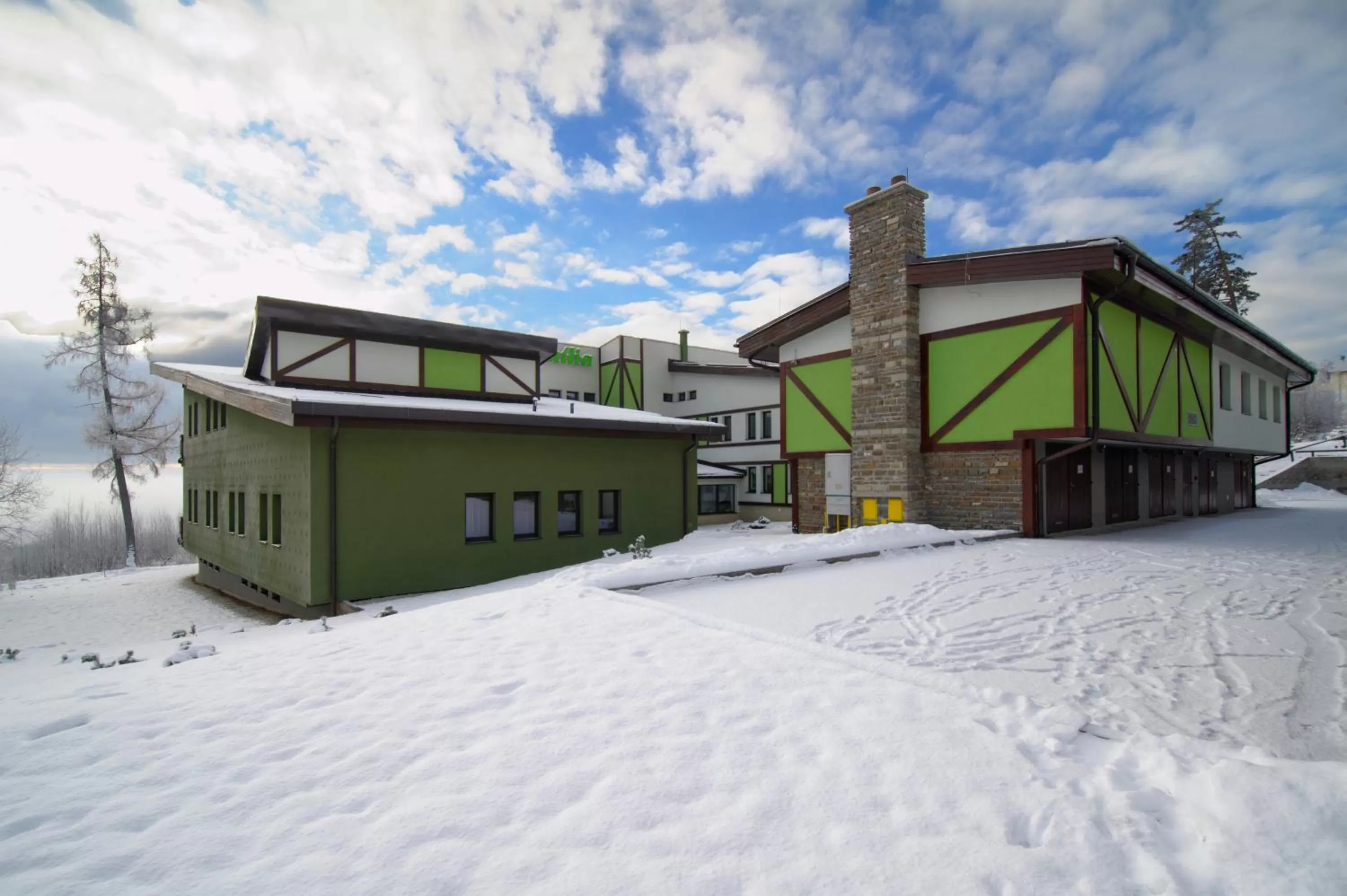 Property building in Apartmanovy dom Familia Smokovec