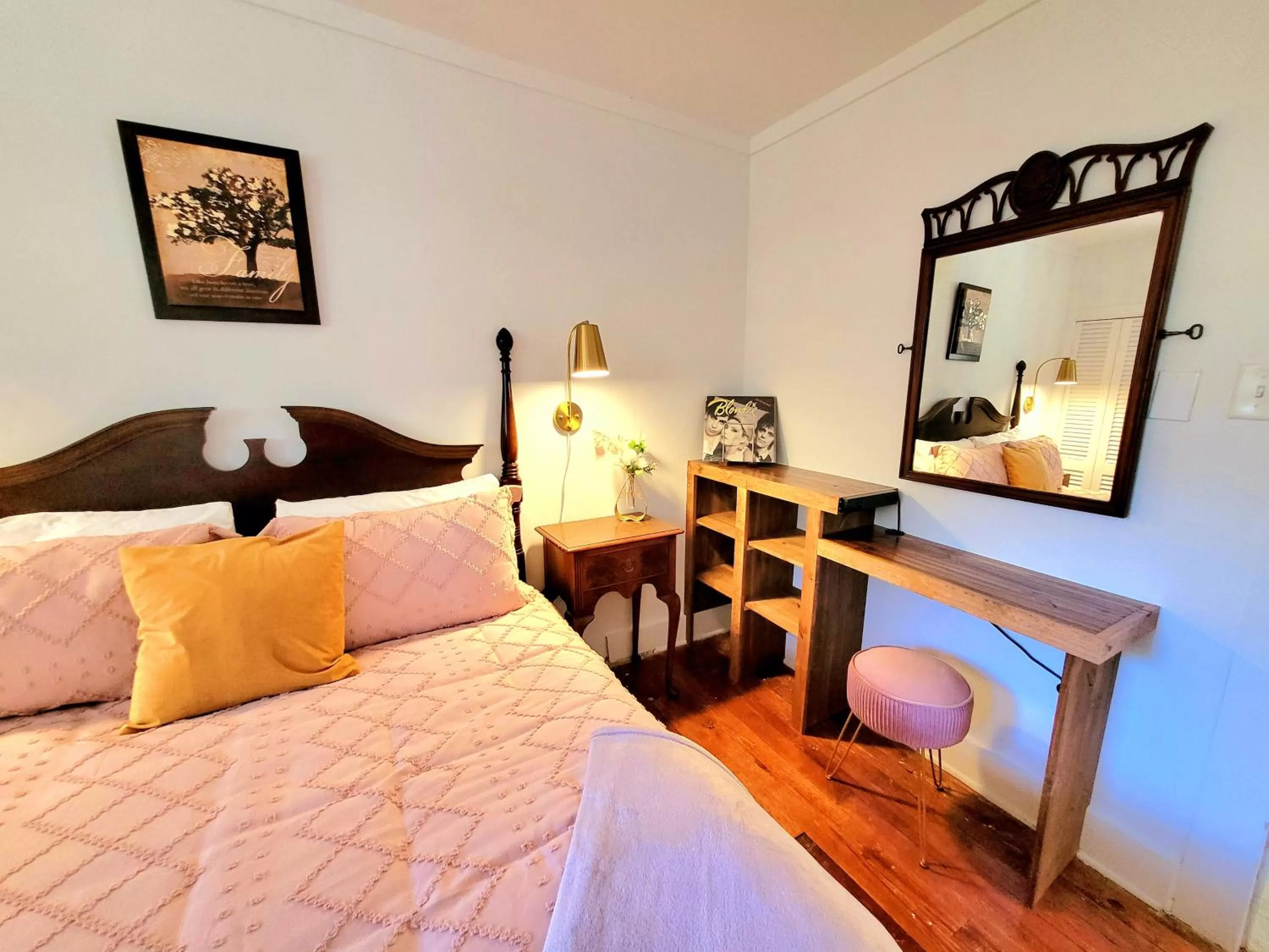 Bedroom, Bed in Pump House Inn & Spa