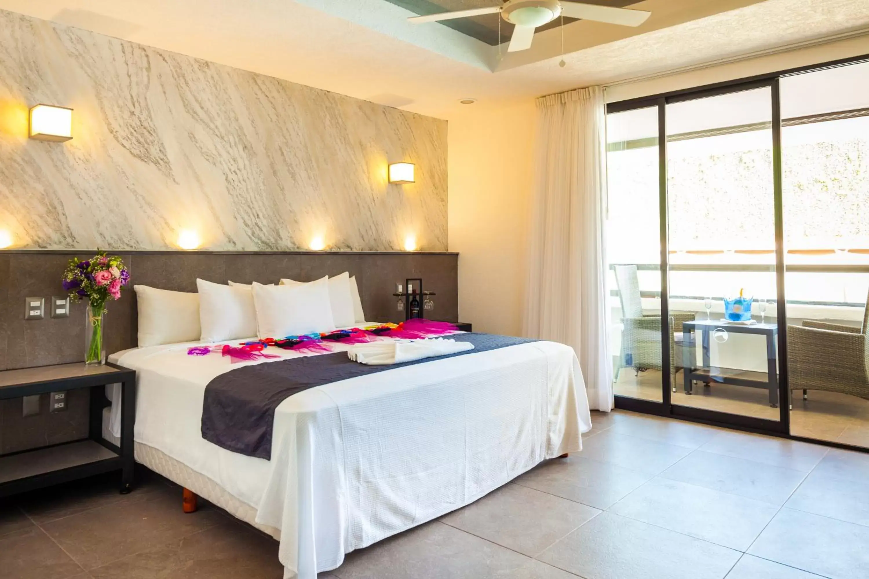 Bedroom, Bed in Aspira Hotel Playa del Carmen