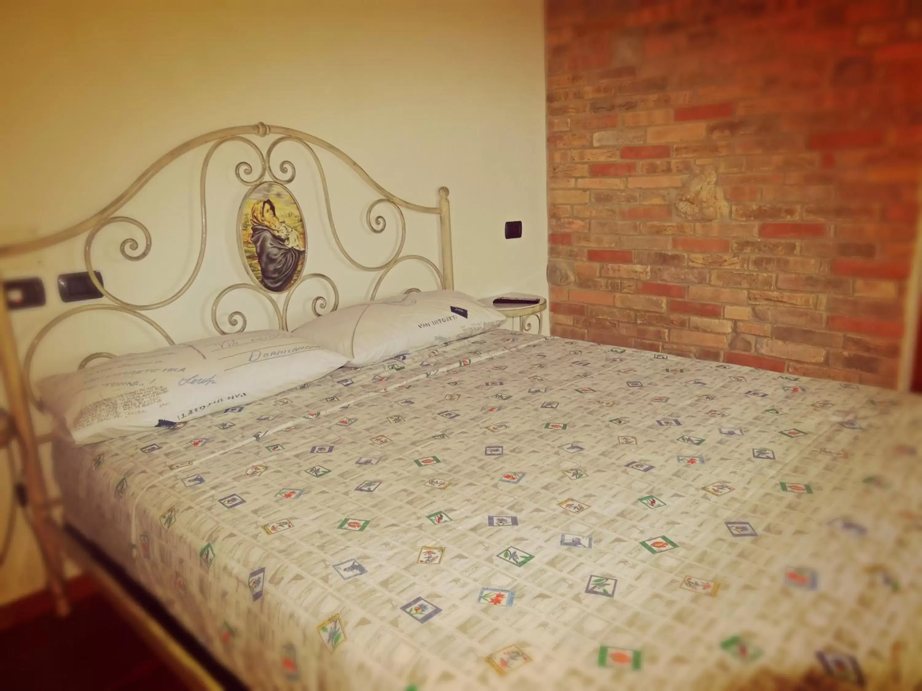 Photo of the whole room, Bed in Casale del Sole