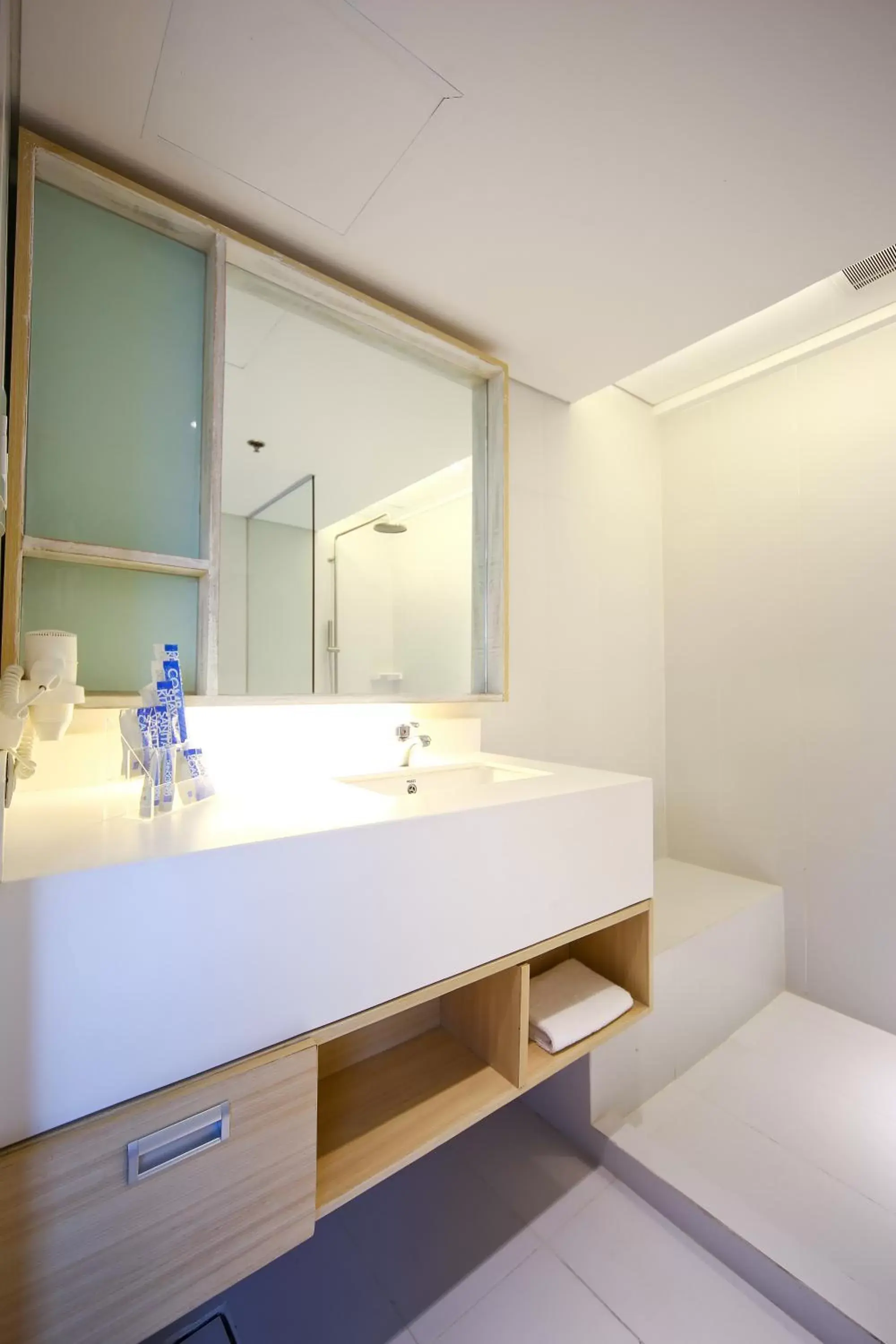 Bathroom in TRYP by Wyndham Mall of Asia Manila