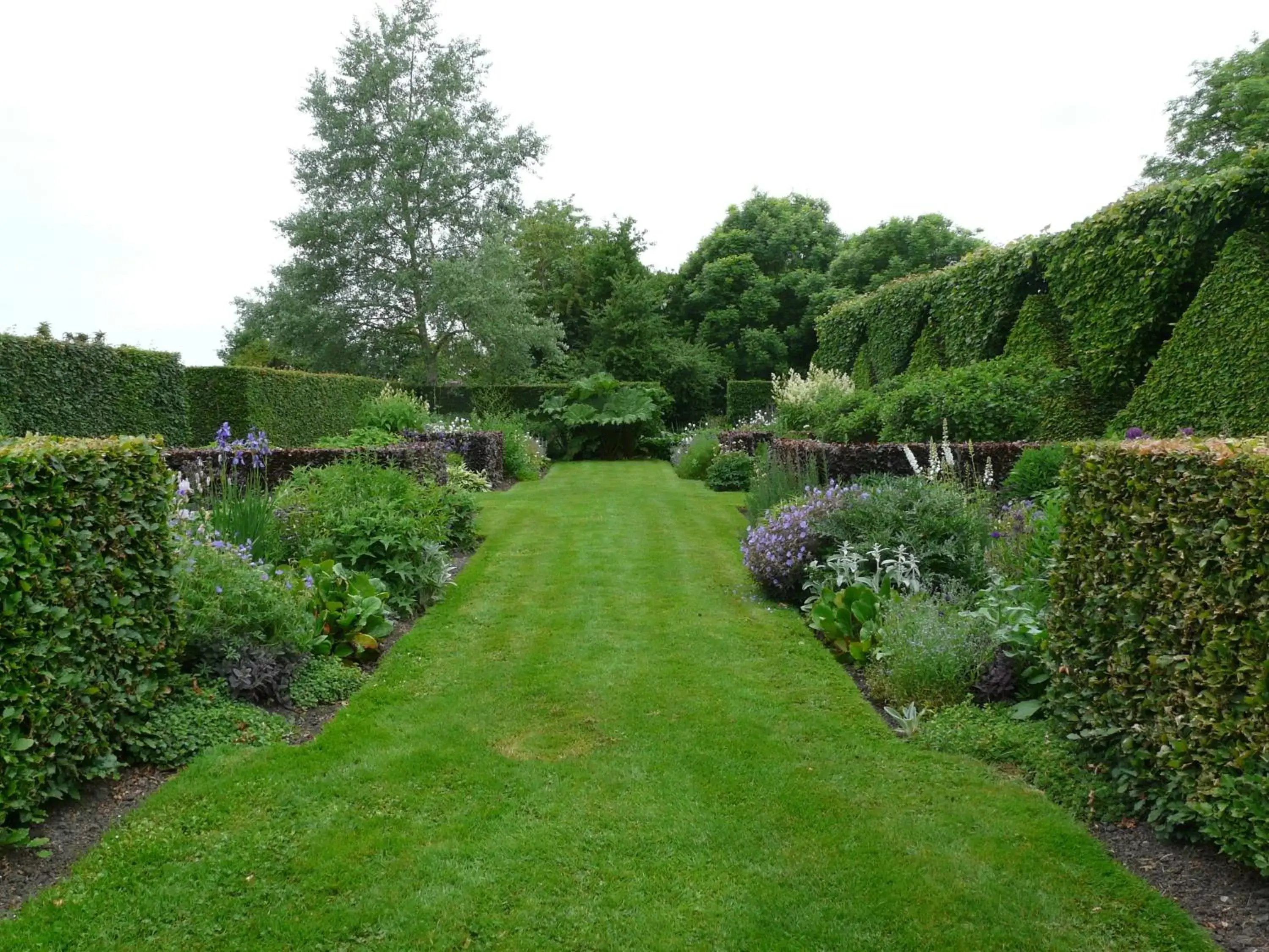 Garden view, Garden in Landgoedlogies Pábema