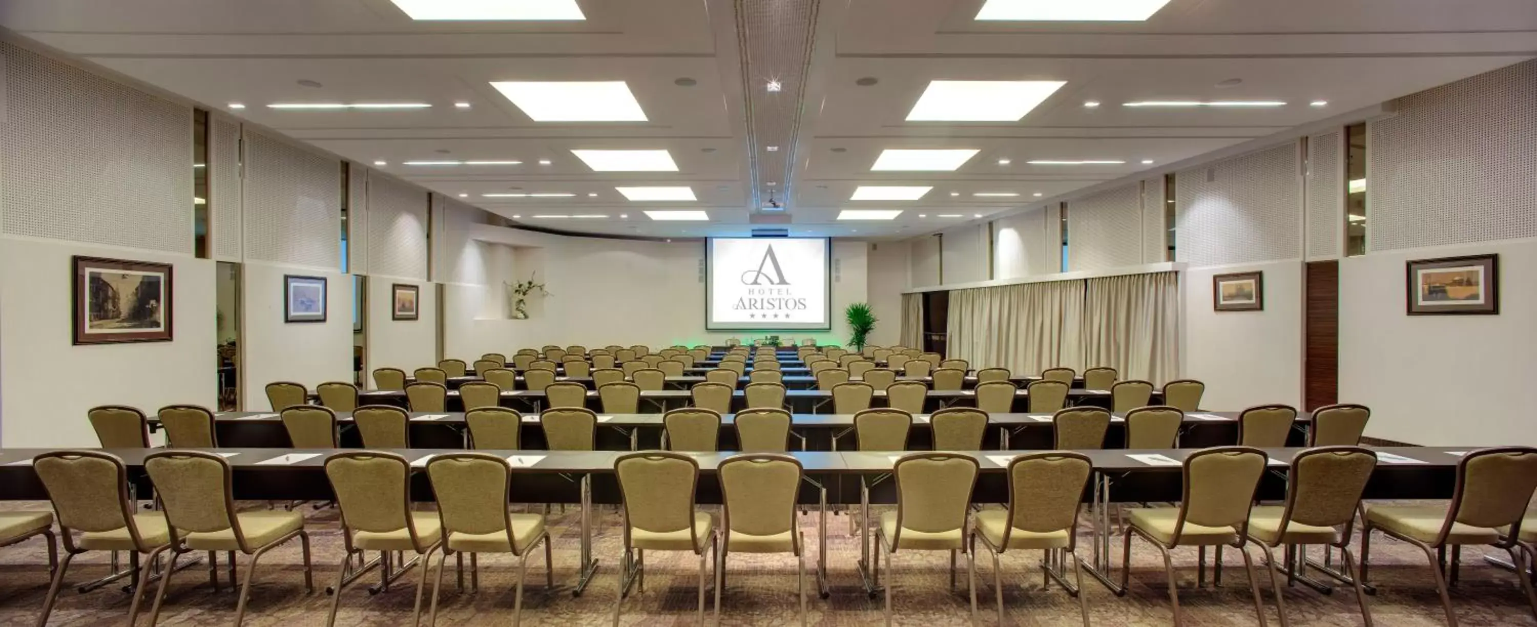 Meeting/conference room in Hotel Aristos