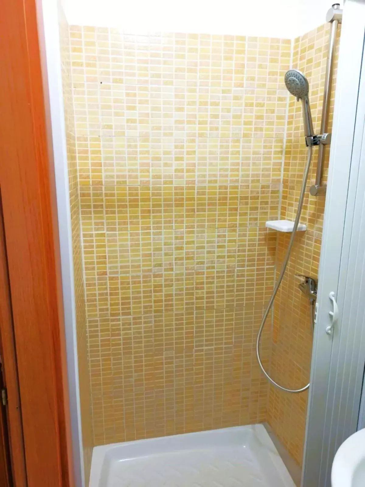 Shower, Bathroom in B&B ONE