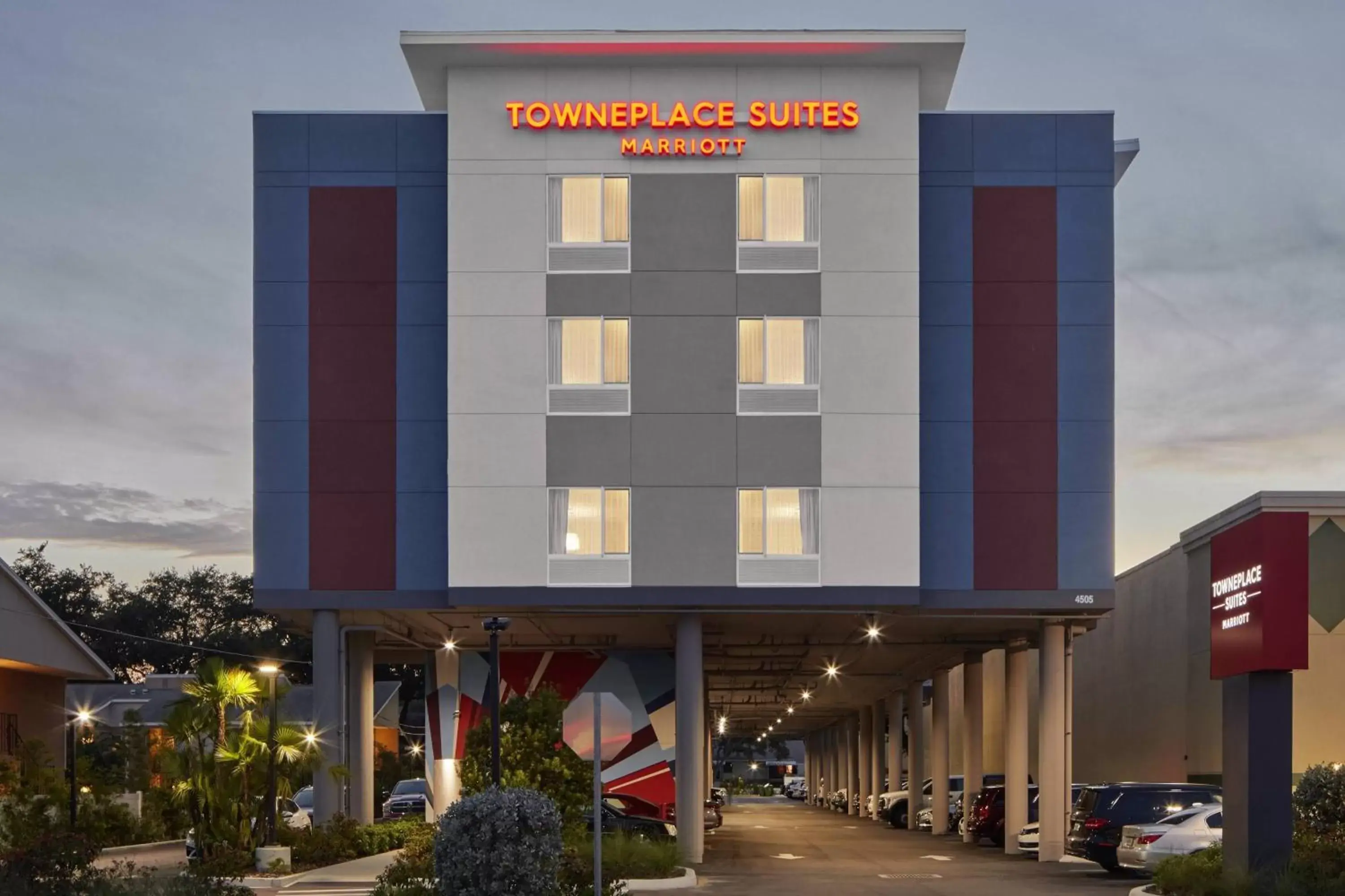 Property Building in TownePlace Suites by Marriott Tampa South