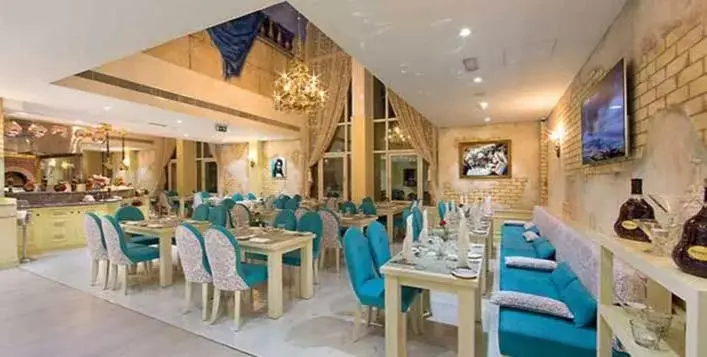 Restaurant/Places to Eat in Al Khaleej Palace Deira Hotel