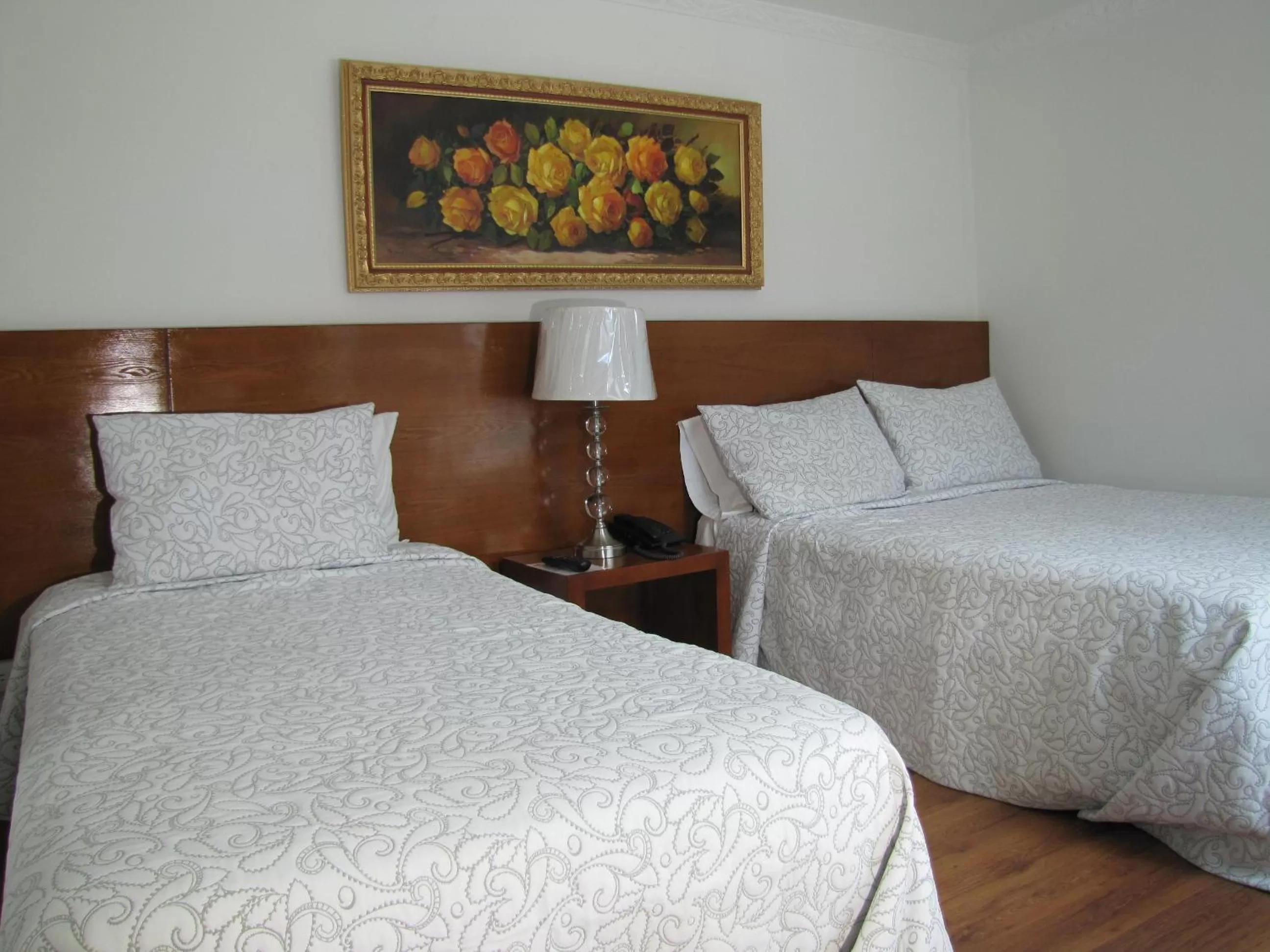 Bed in Hotel Casa Mahanaim Colferias, Bogotá