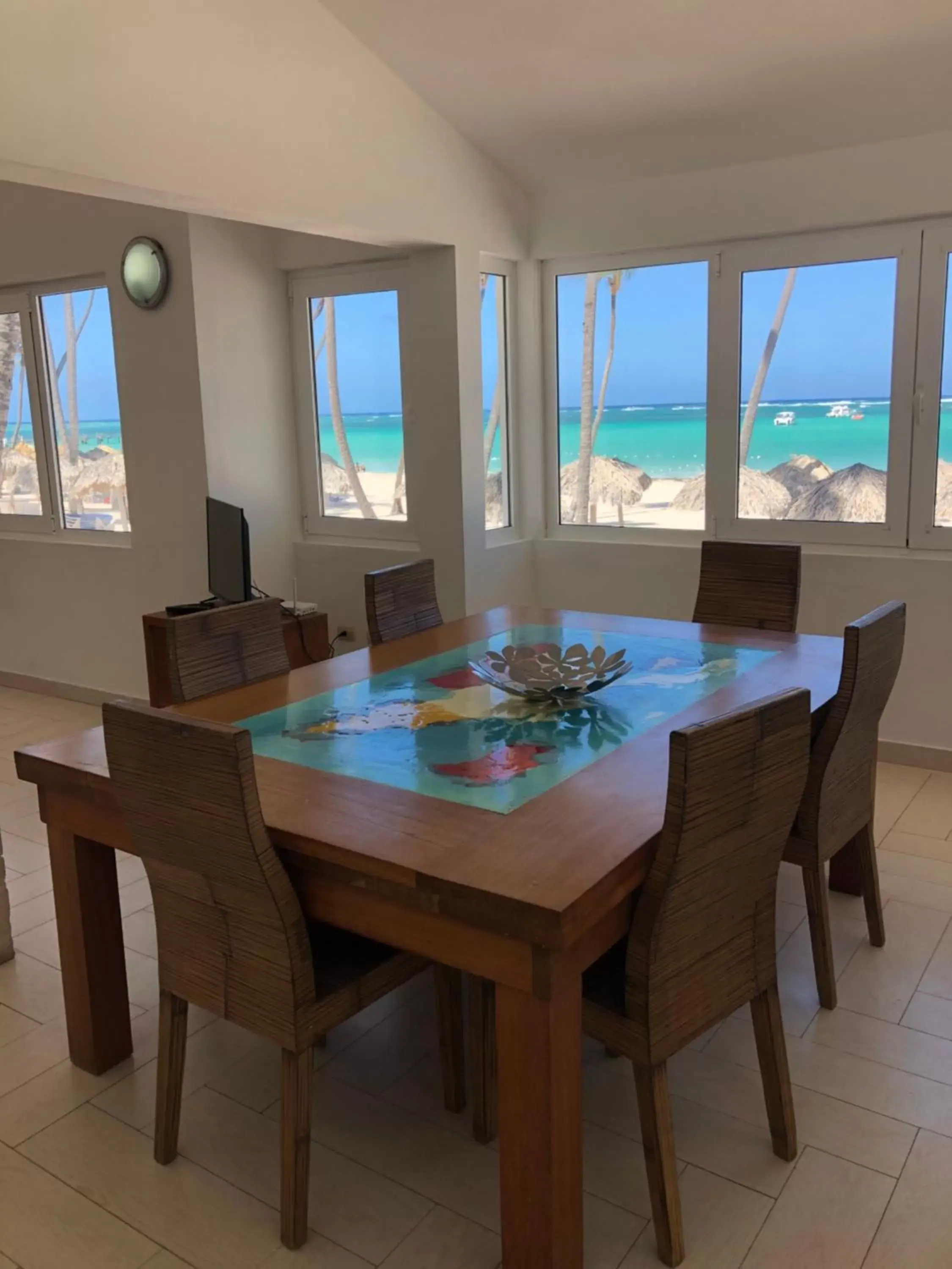 Dining Area in Los Corales Luxury Villas Beach Club and Spa