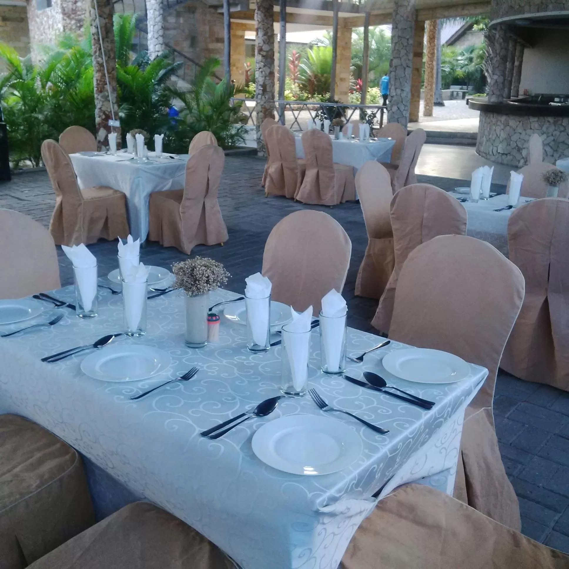 Banquet/Function facilities, Restaurant/Places to Eat in Serene Beach Resort