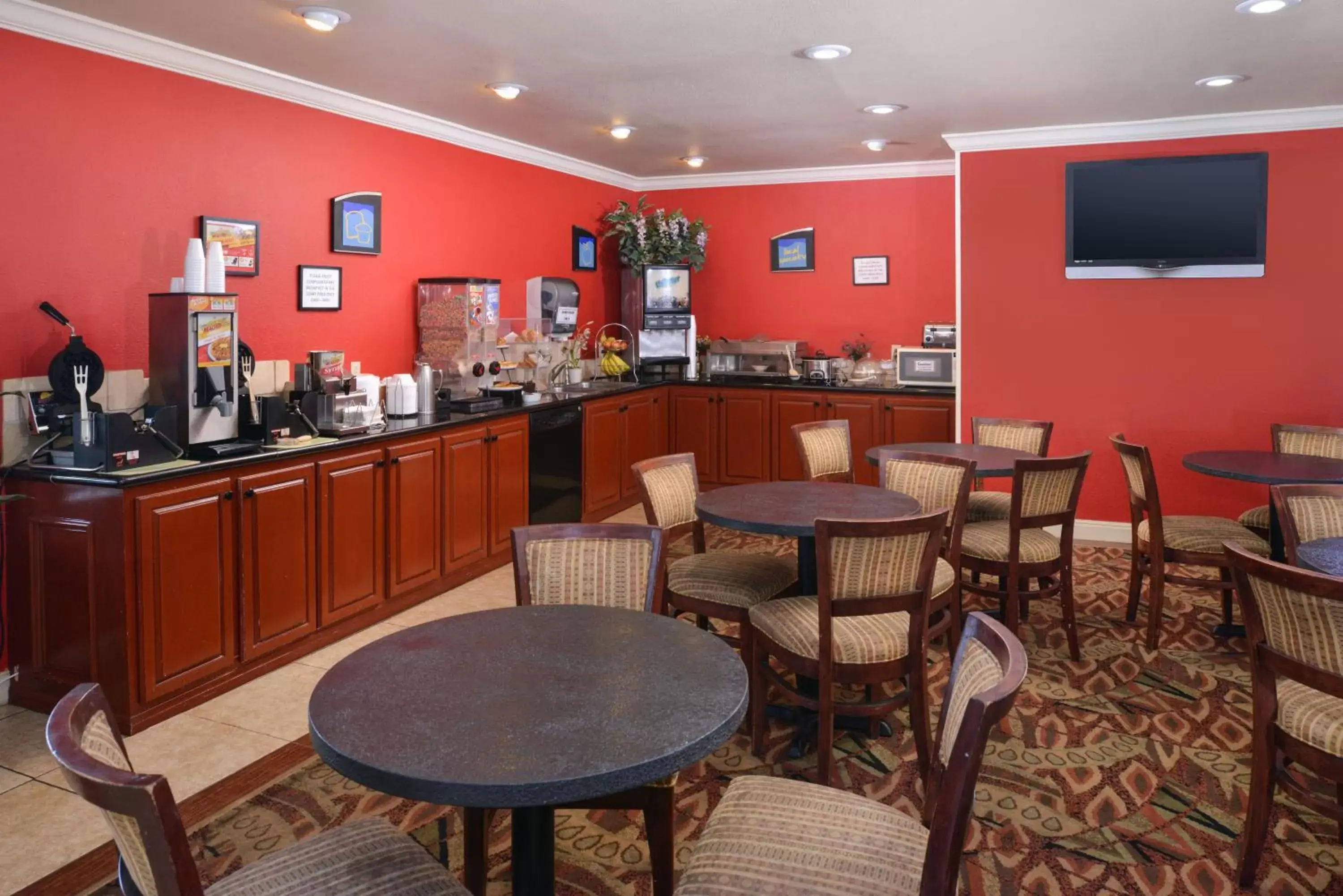 Area and facilities, Restaurant/Places to Eat in Americas Best Value Inn Lubbock East