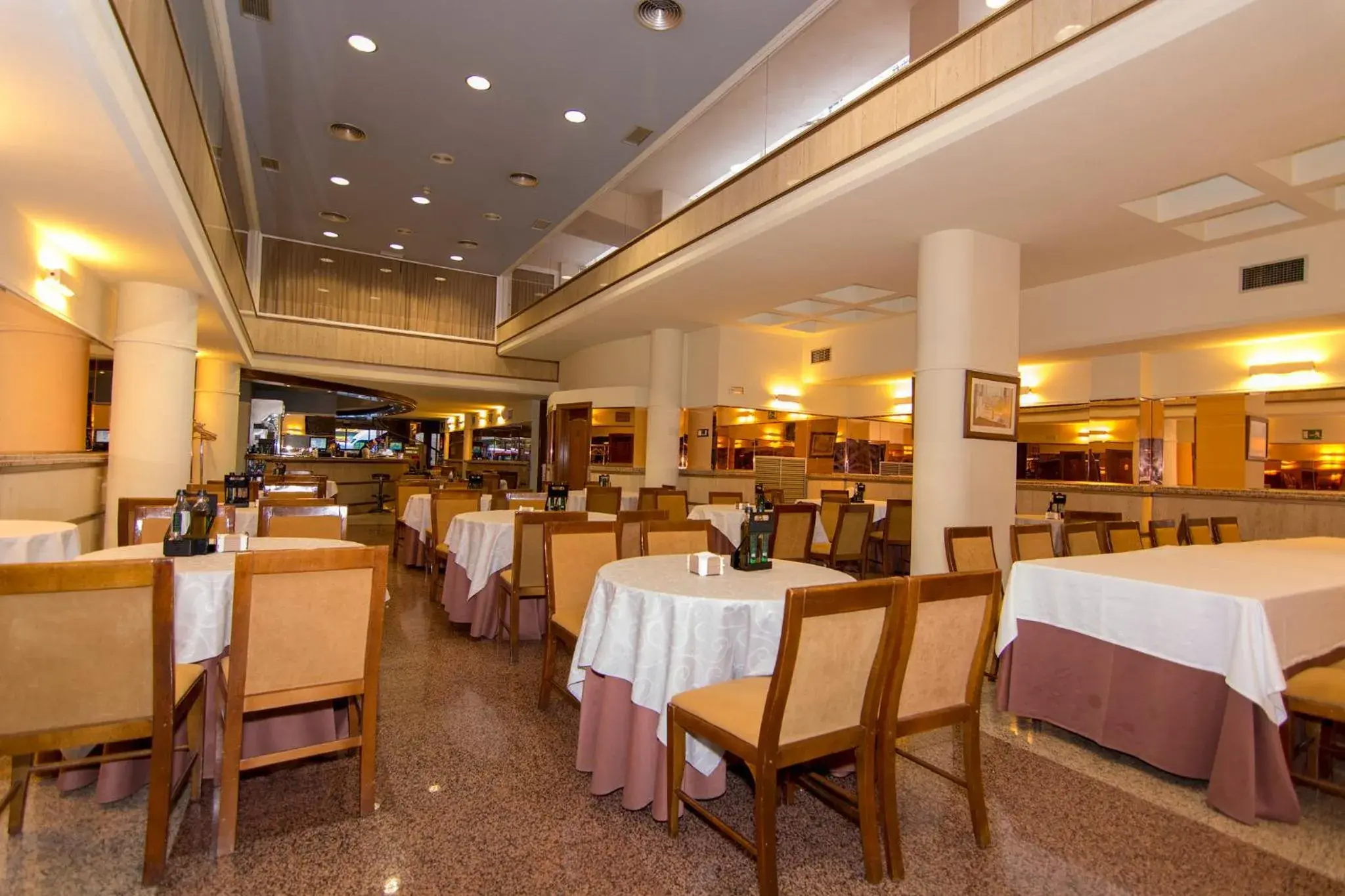 Restaurant/places to eat in Hotel San Antonio Restaurant/places to eat in Hotel San Antonio