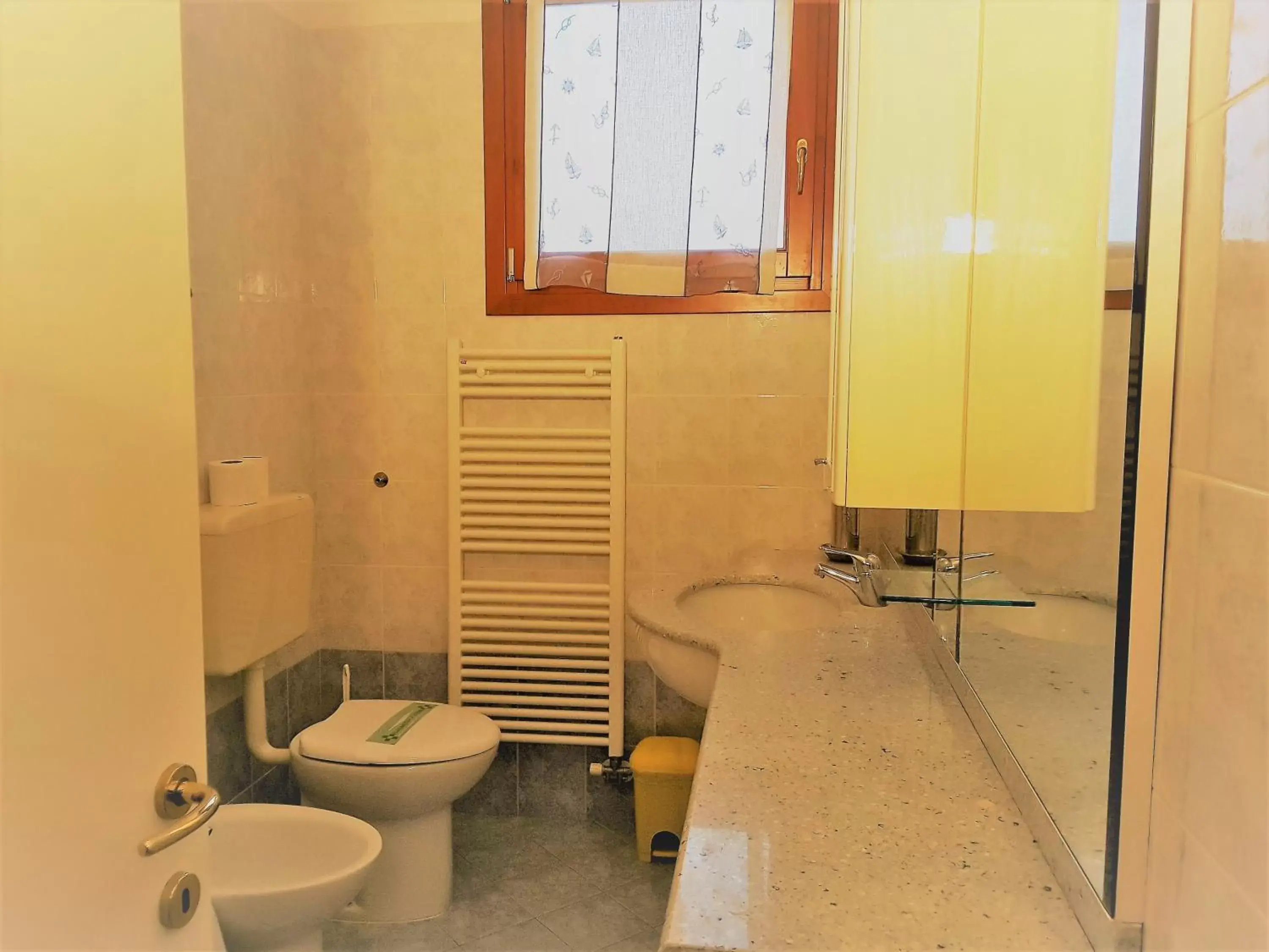 Shower, Bathroom in Villaggio dei Fiori Apart- Hotel 3 Stars - Family Resort