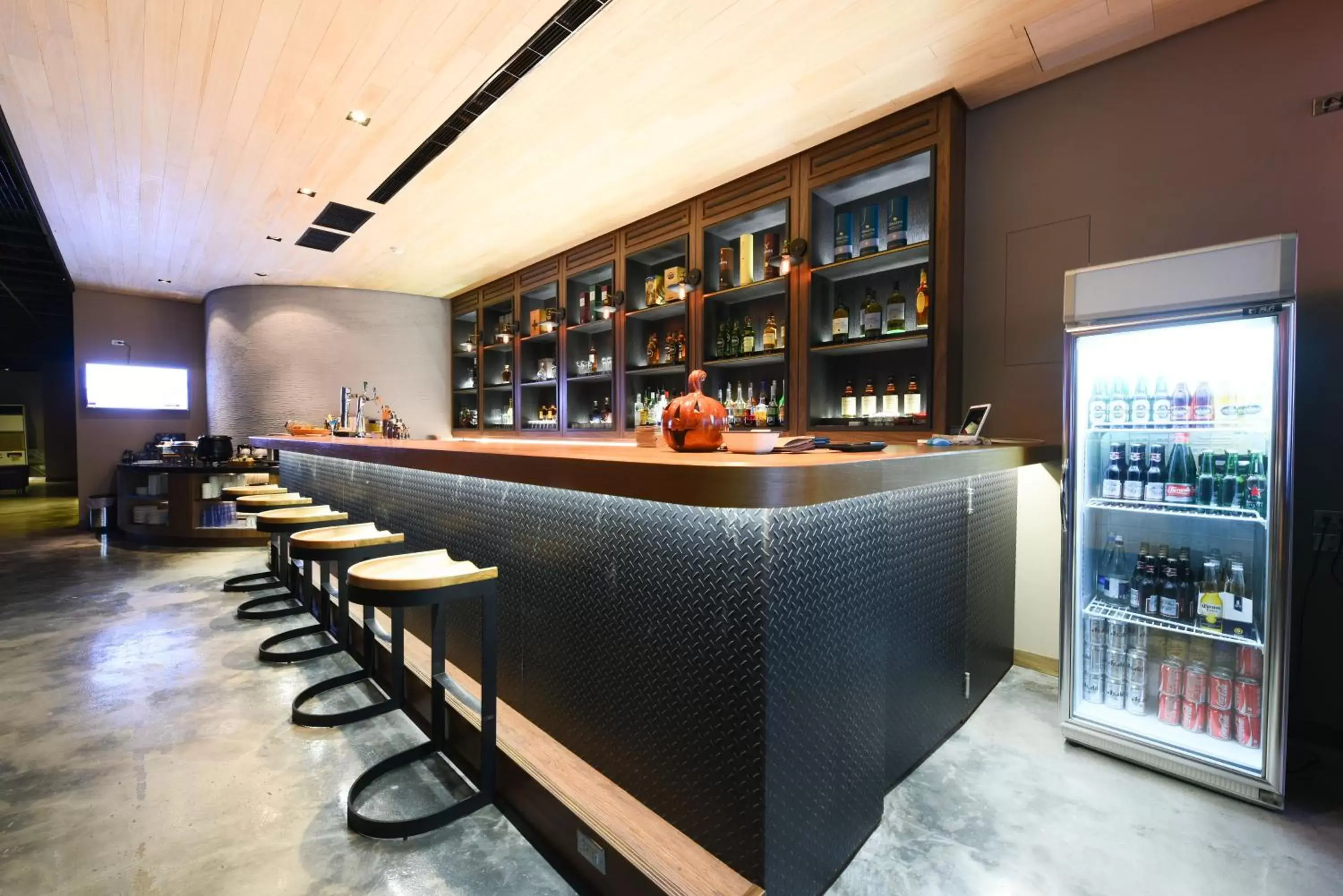 Lounge or bar in Simple Life Kaohsiung Lounge or bar in Simple Life Kaohsiung