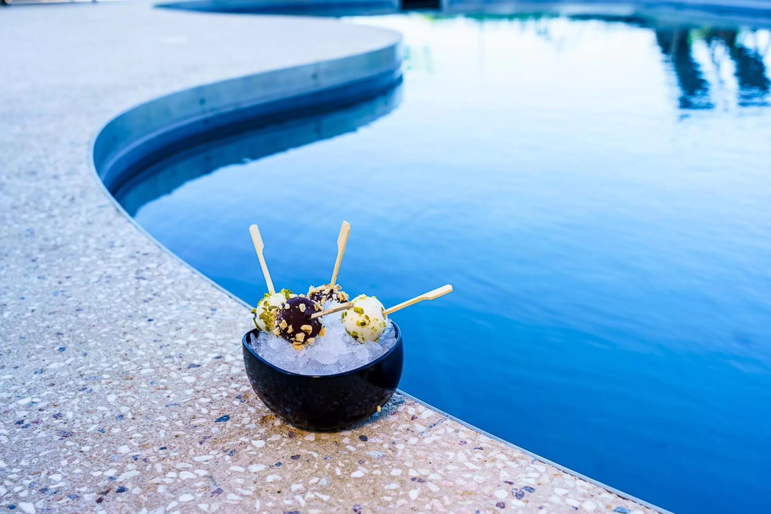 Swimming pool in Villa Balis Crema Verona Hills