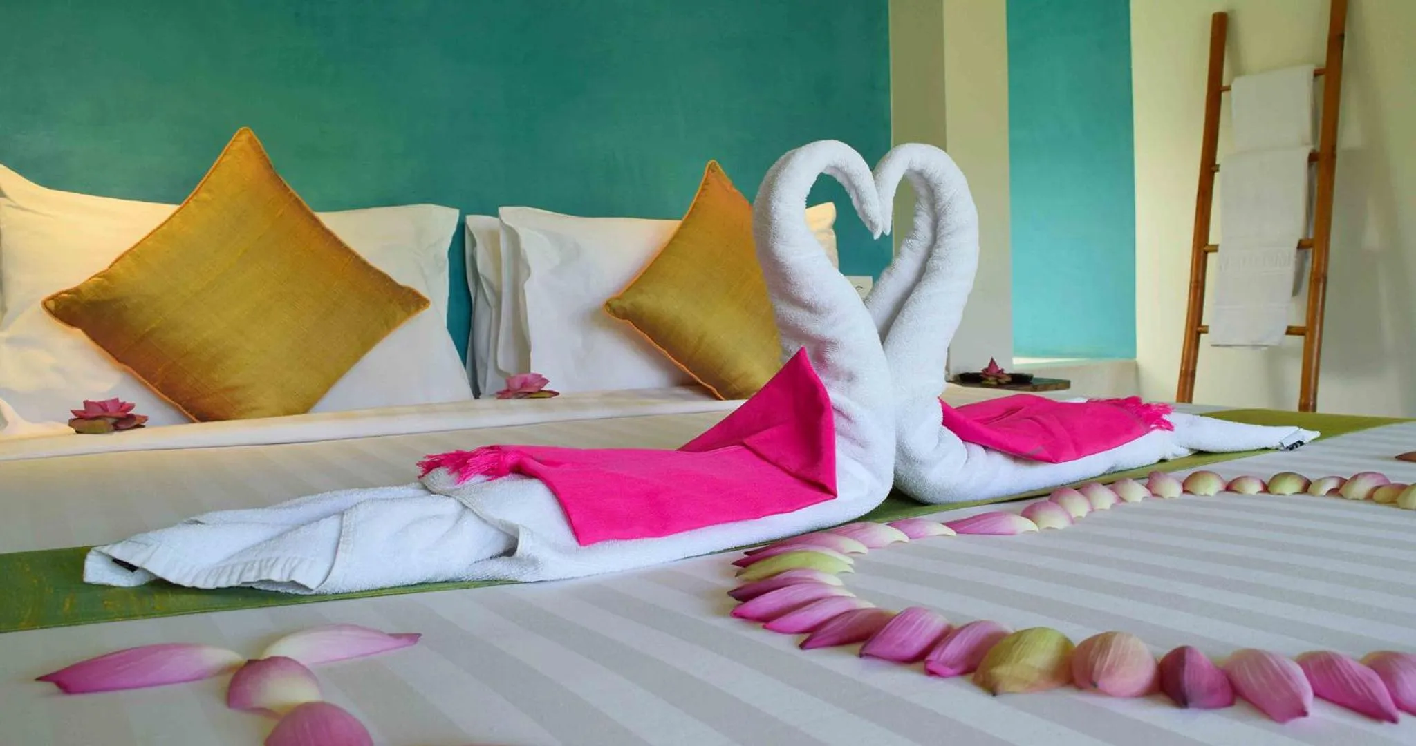 Decorative detail, Bed in Navutu Dreams Resort & Wellness Retreat