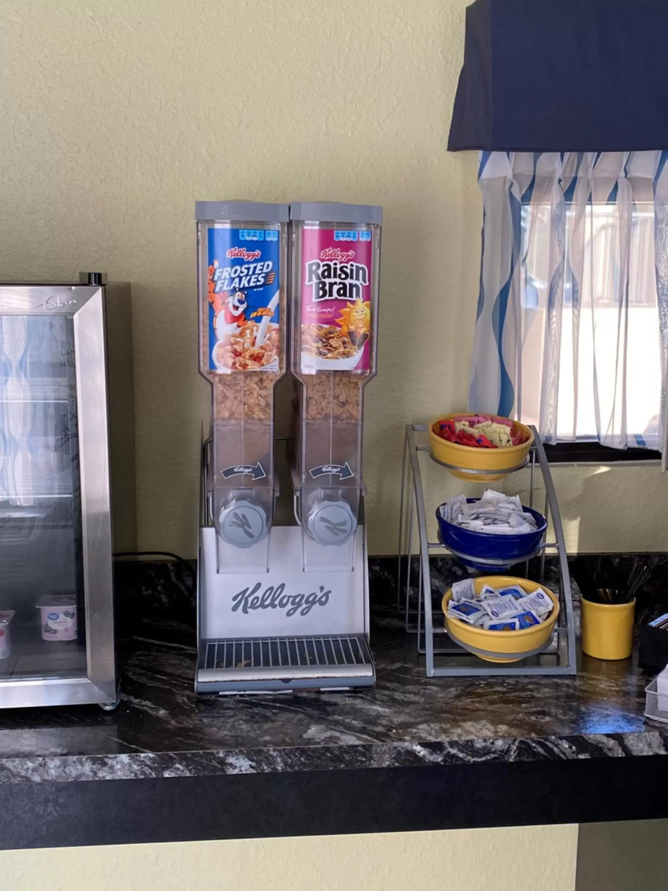 Breakfast in Days Inn by Wyndham Lake City I-10 Breakfast in Days Inn by Wyndham Lake City I-10