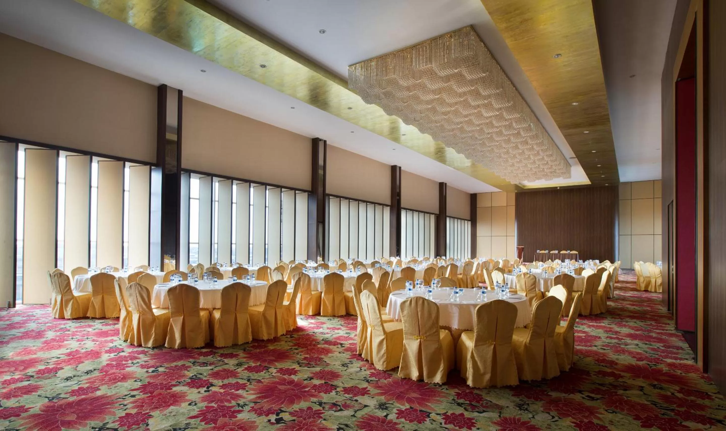 Business facilities in Hariston Hotel & Suites, Pluit - Jakarta