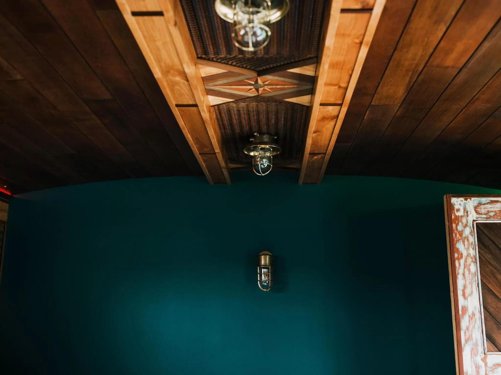 Decorative detail in Pitchwood Inn