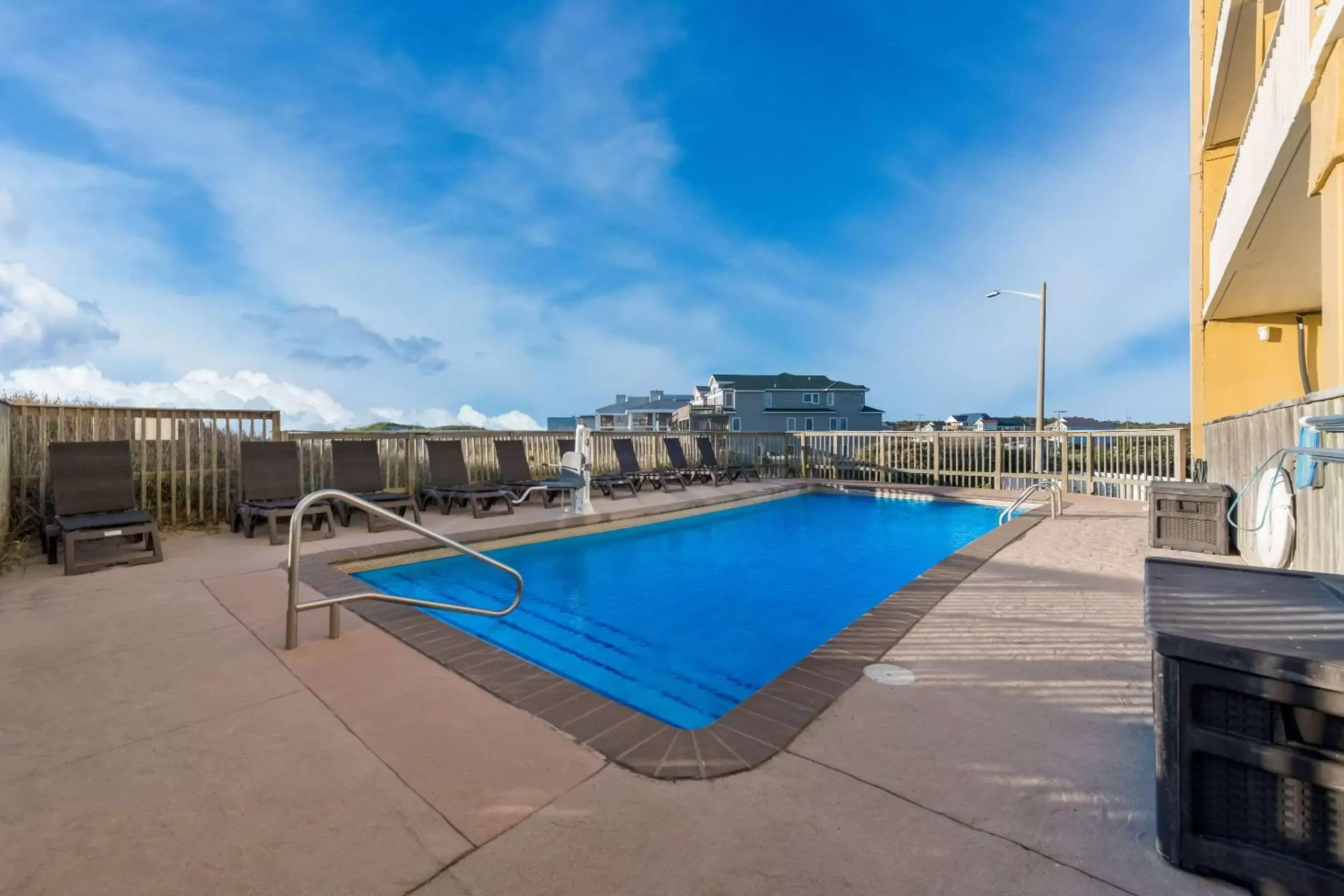 Swimming Pool in Comfort Inn South Oceanfront