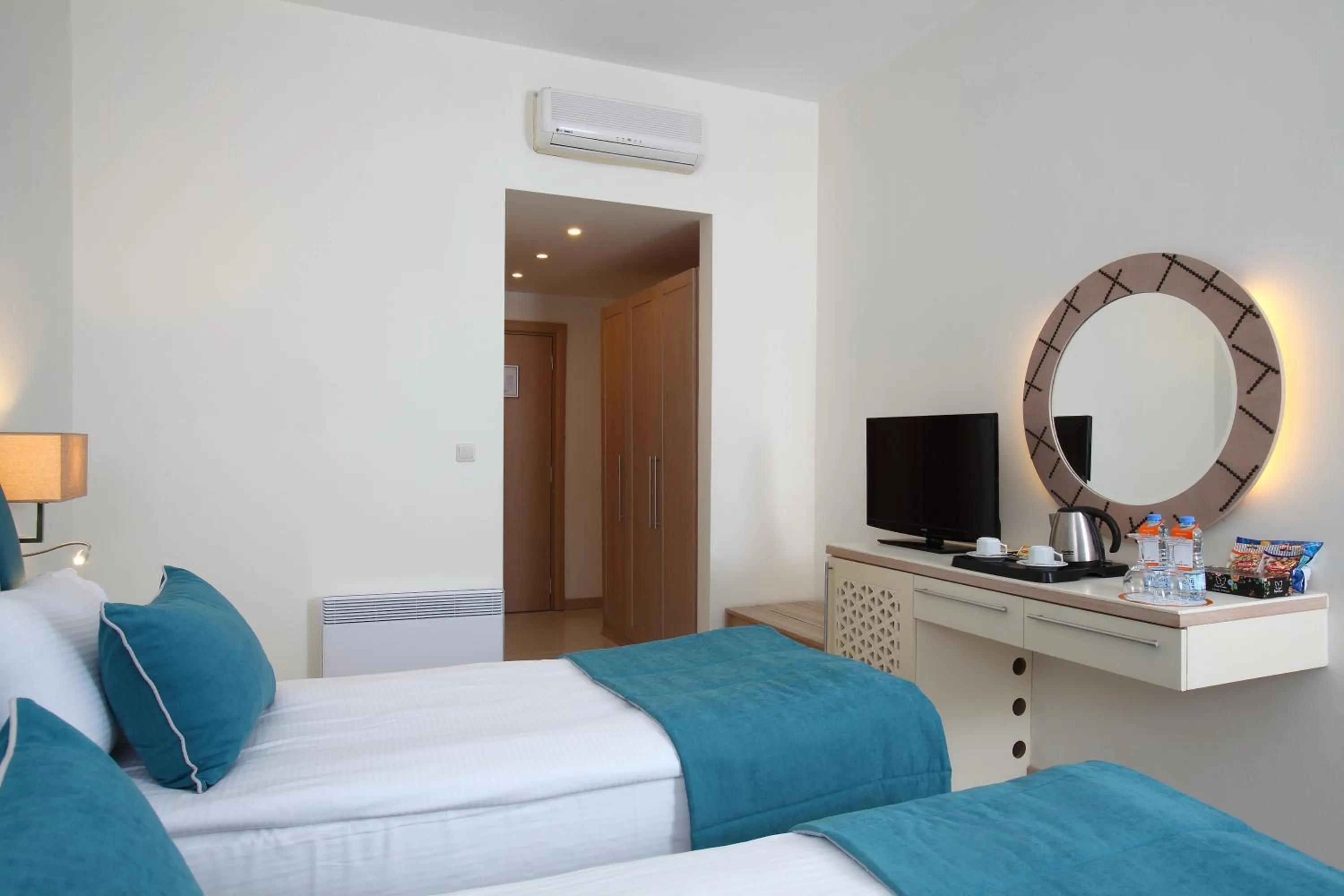 Bed in Mandarin Resort & Spa