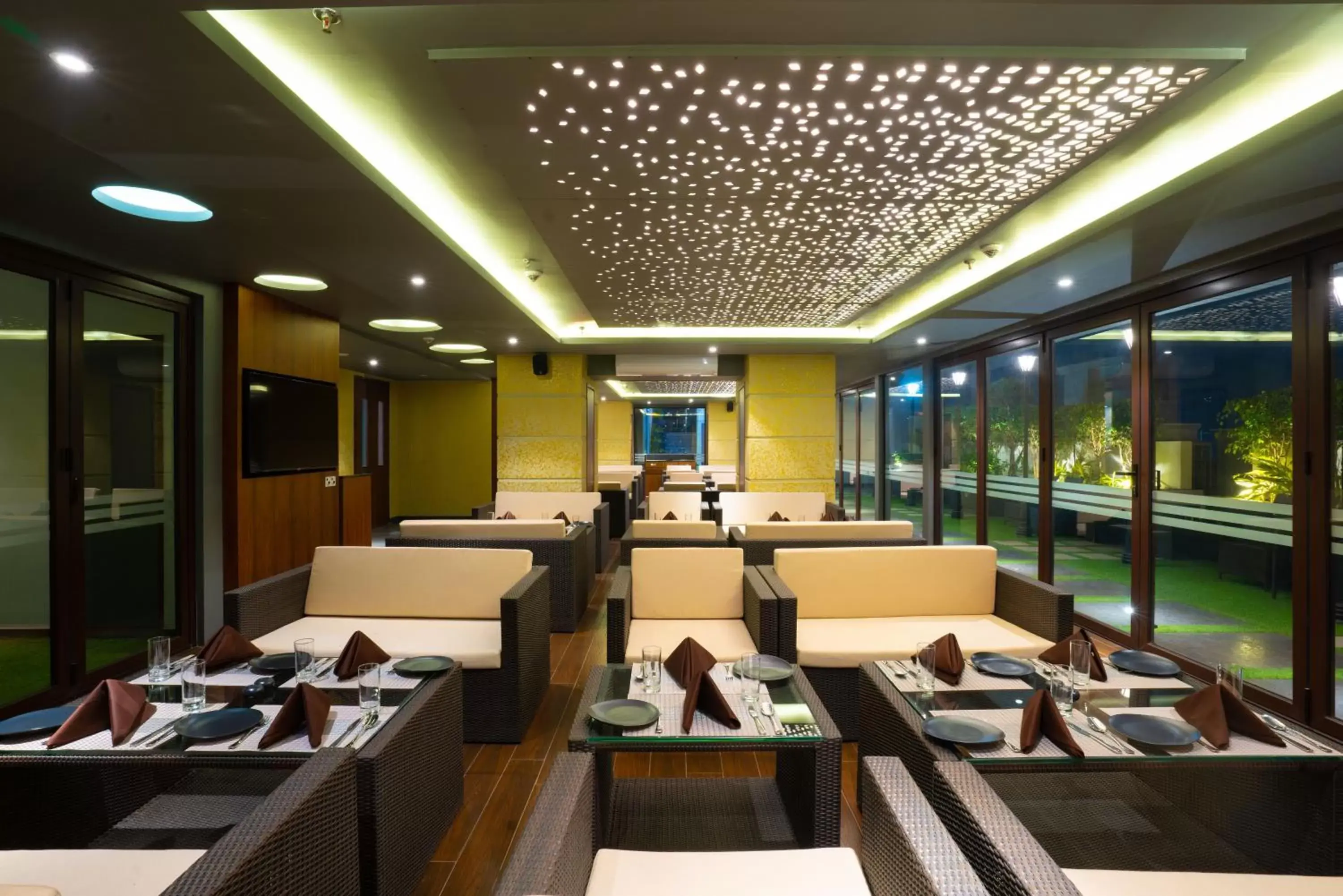 Lounge or bar in Ratnamouli Palace Lounge or bar in Ratnamouli Palace