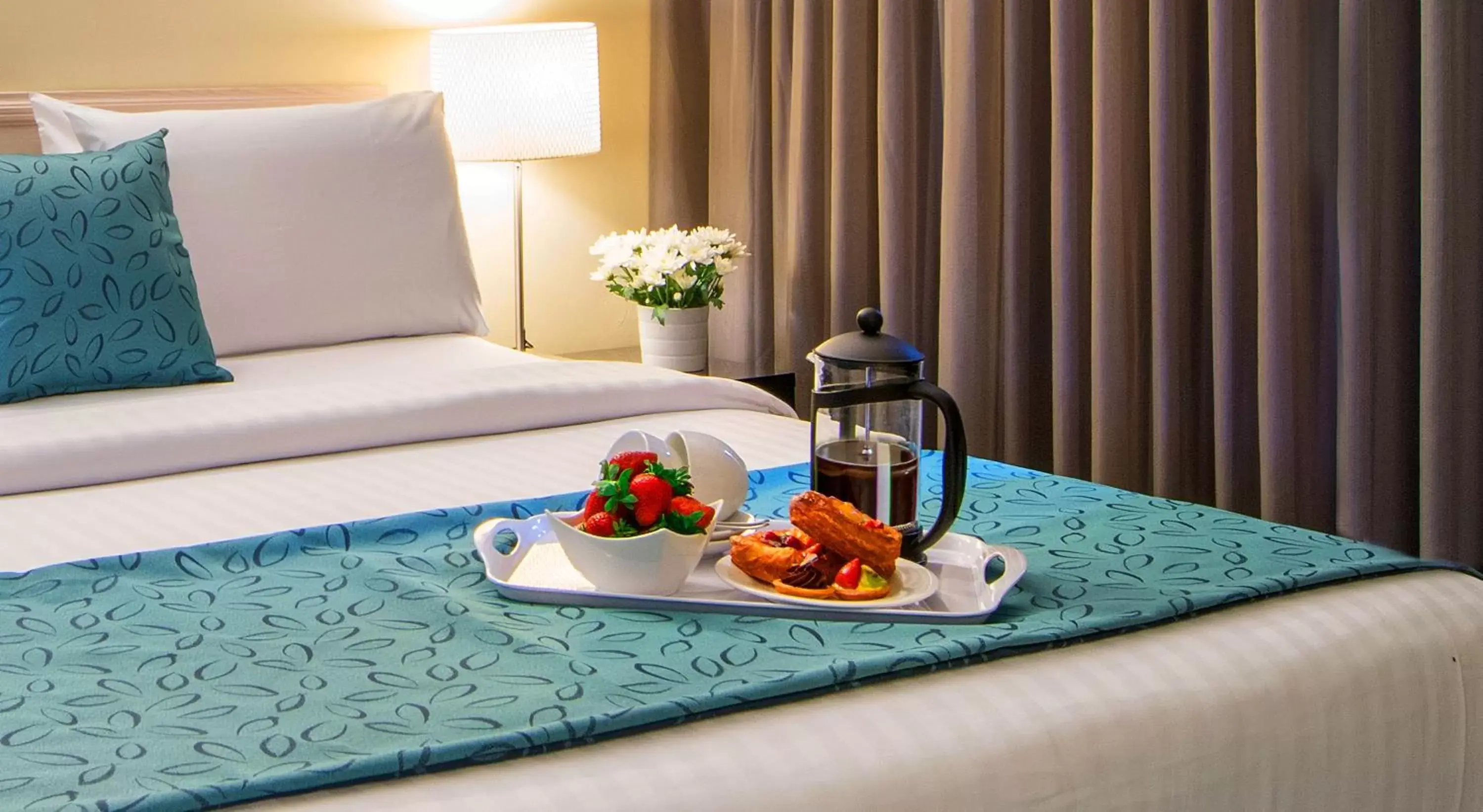 Bedroom in The Peninsula Riverside Serviced Apartments Bedroom in The Peninsula Riverside Serviced Apartments