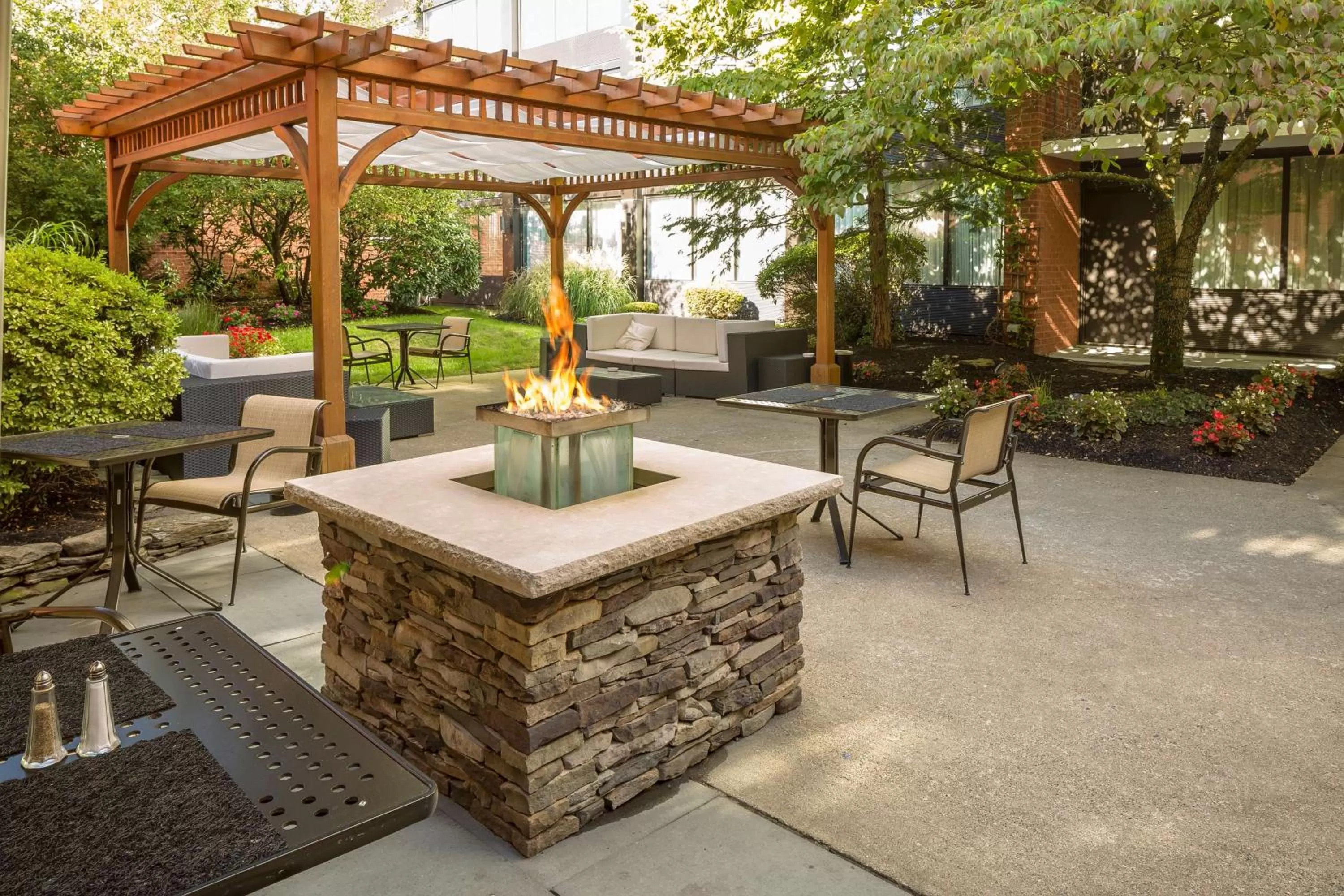 Patio in DoubleTree by Hilton Boston-Andover