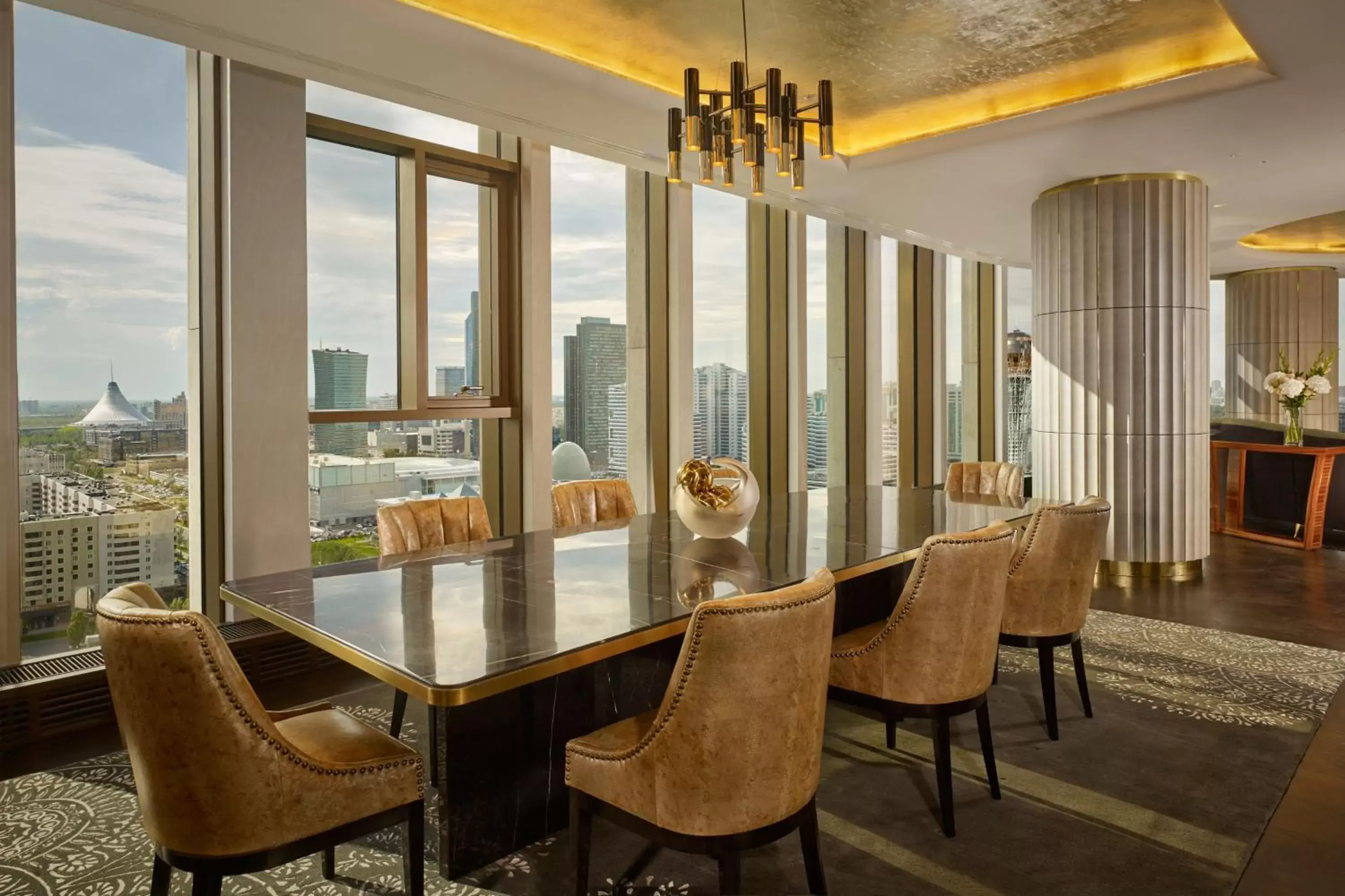 Photo of the whole room, Dining Area in The Ritz-Carlton, Astana