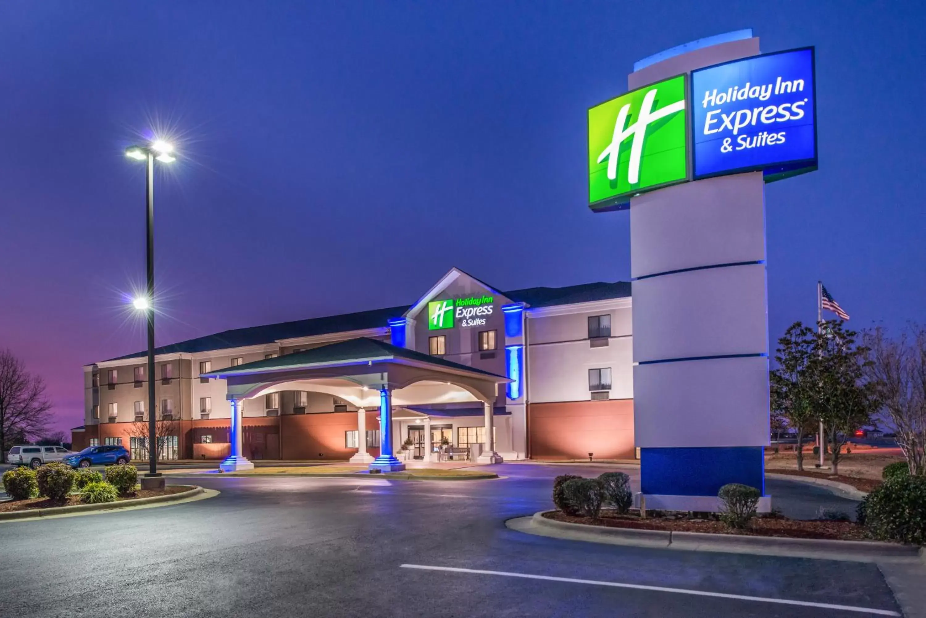 Property building in Holiday Inn Express Hotel & Suites Lonoke I-40, an IHG Hotel