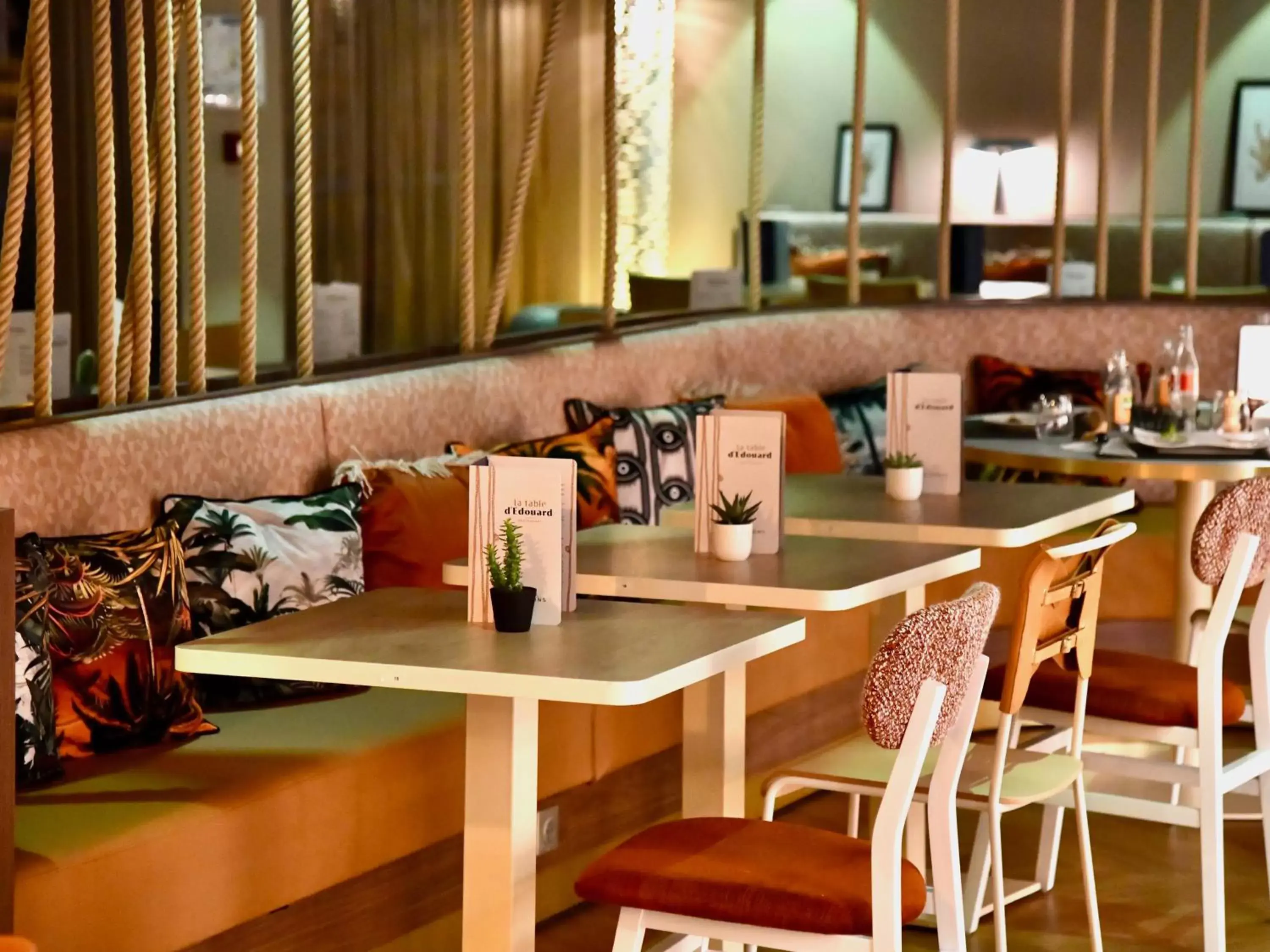 Restaurant/places to eat in ibis Styles Nantes Reze Aéroport