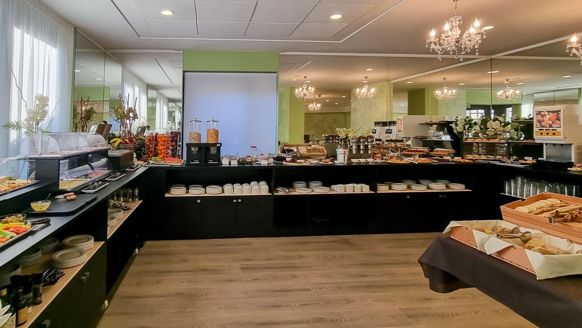 Food and drinks in Hotel Puccini