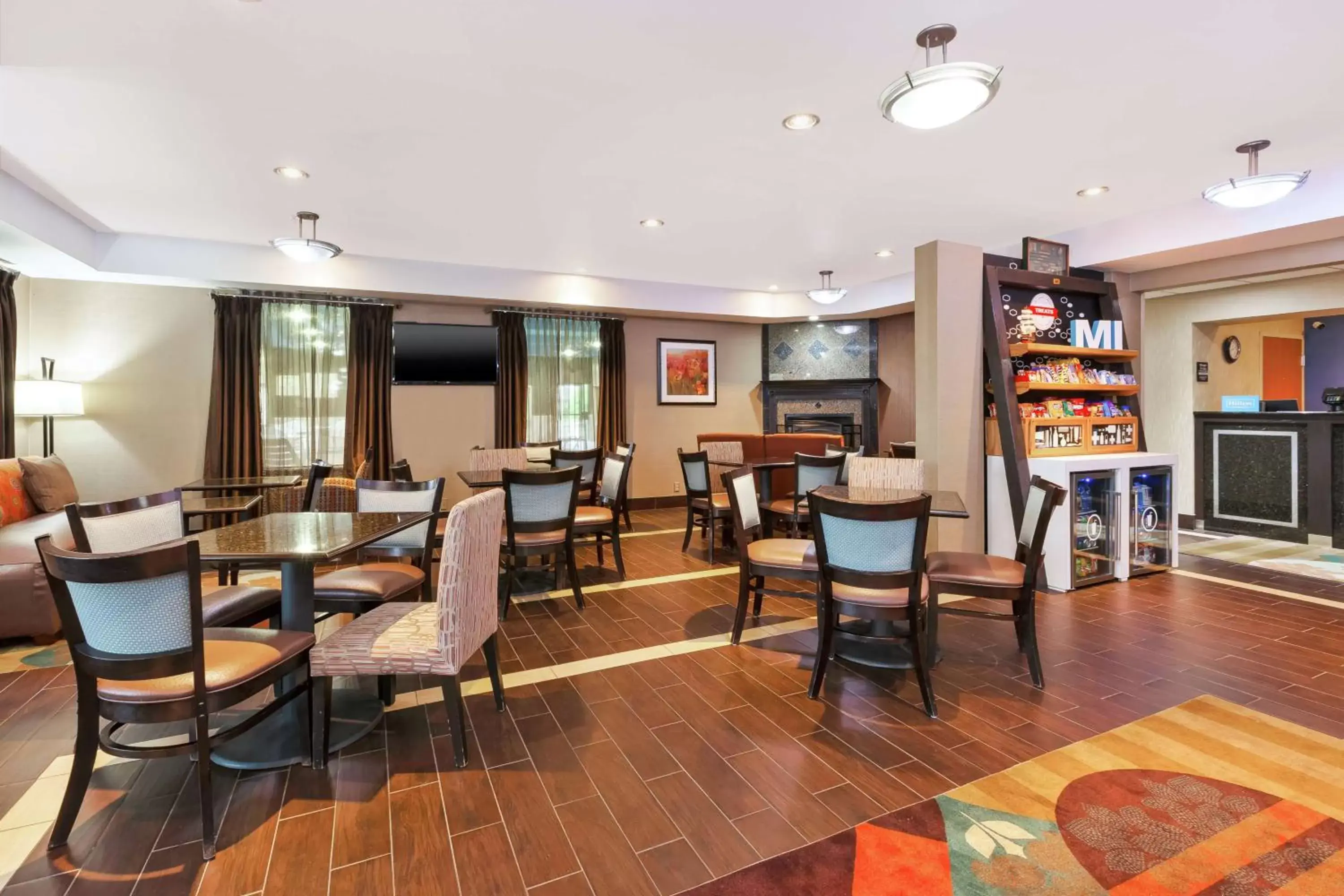 Lobby or reception, Restaurant/Places to Eat in Hampton Inn Monroe