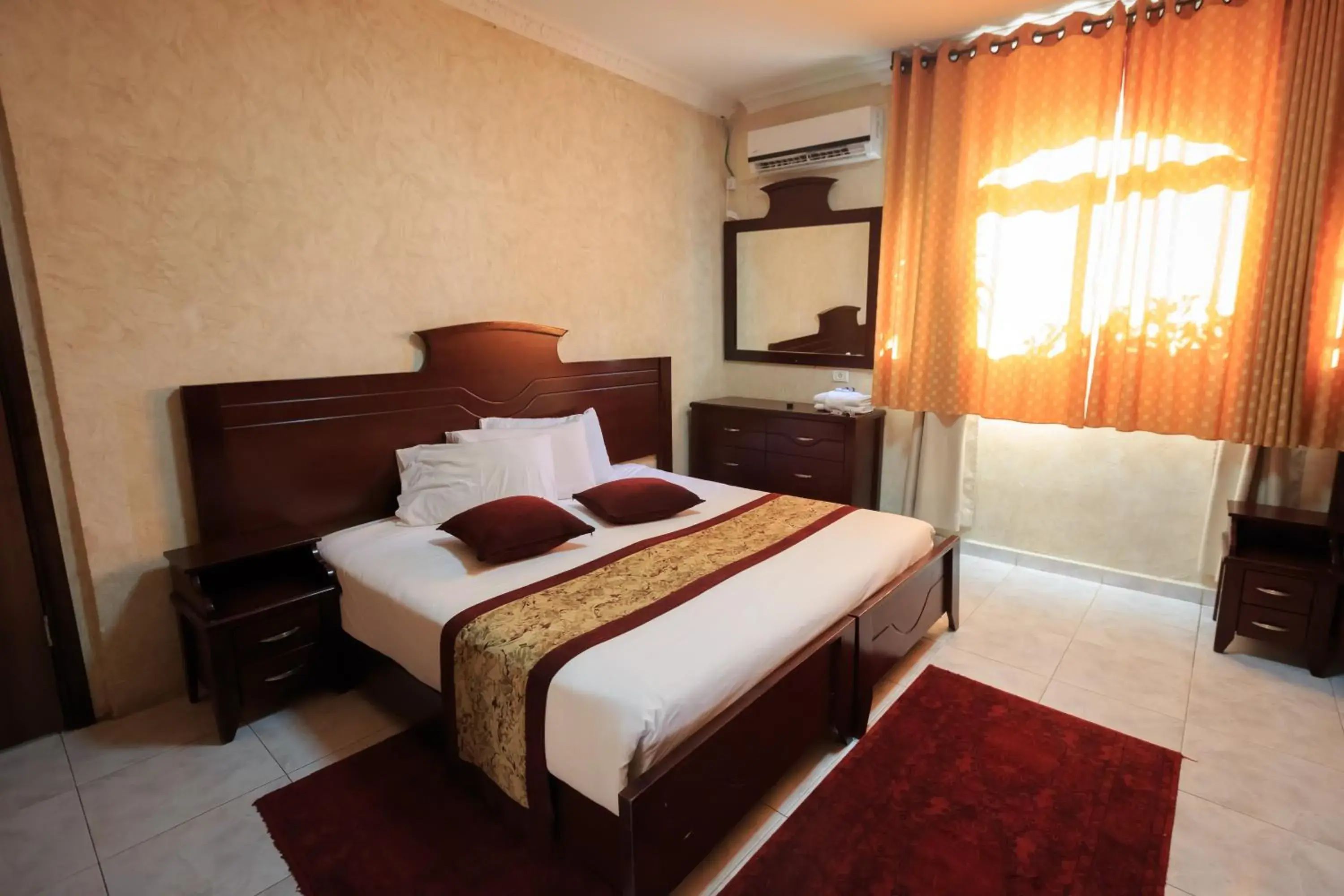 Bed in Hashimi Hotel