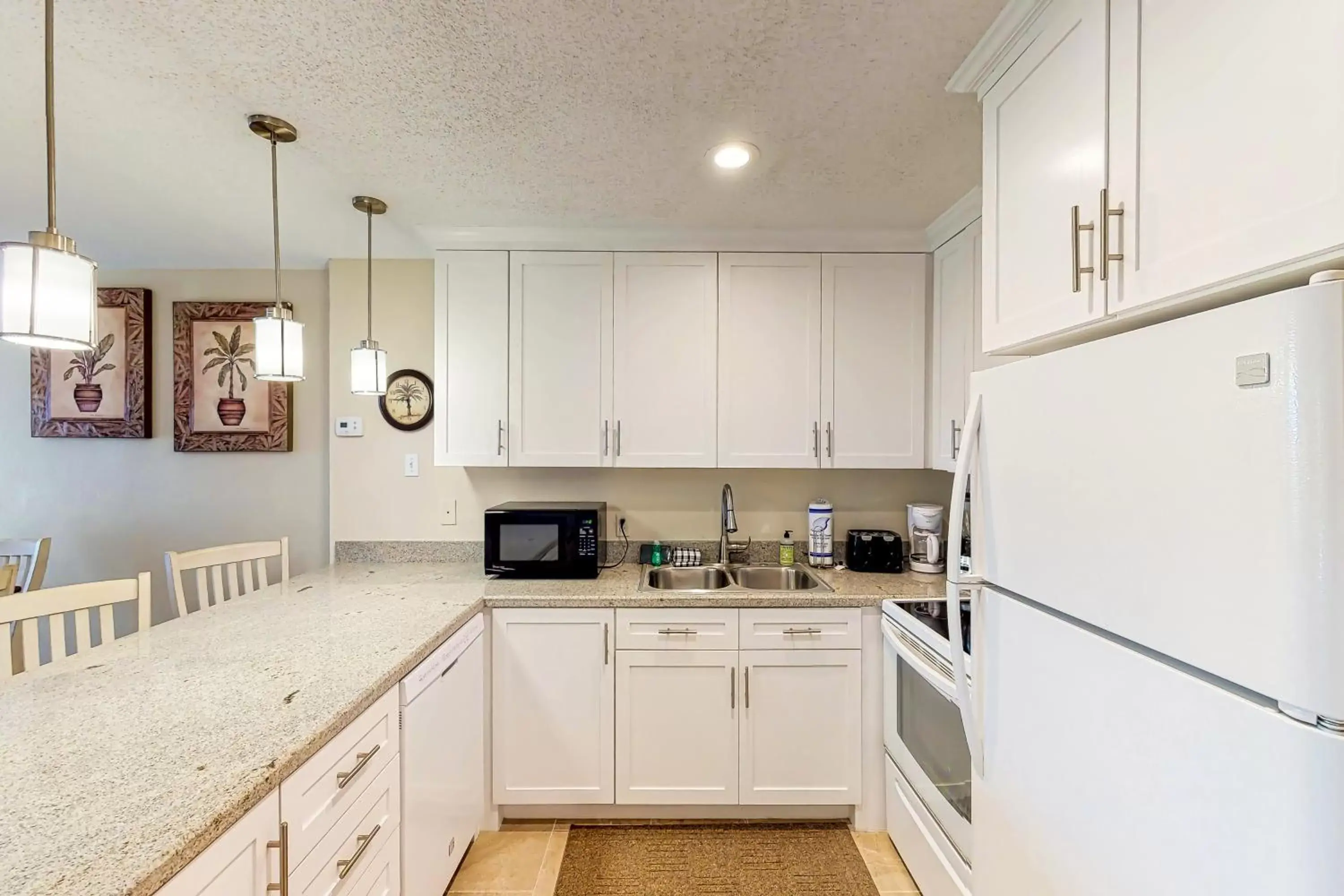 Kitchen/Kitchenette in Solare Garden Villa #773