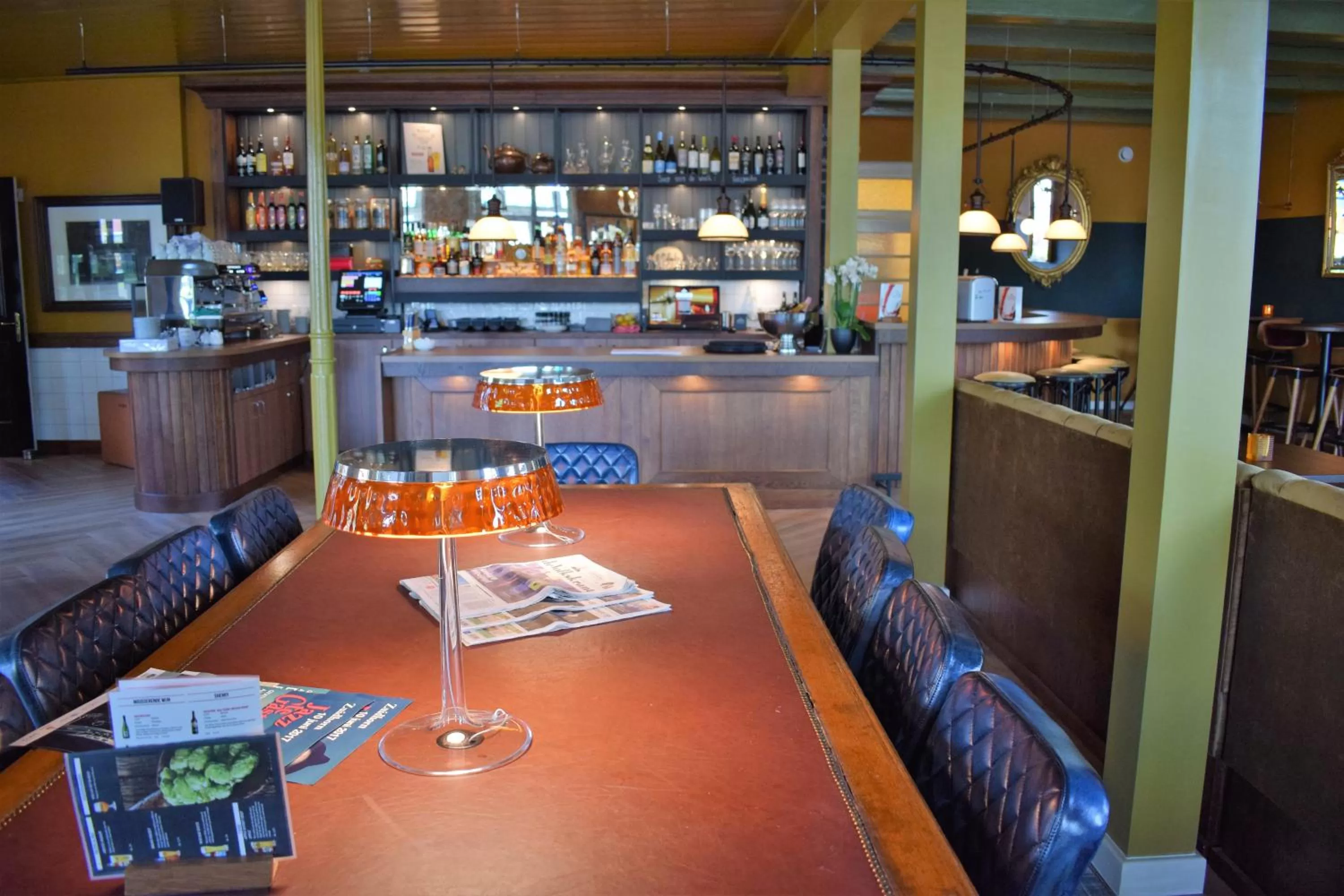 Lounge or bar in Hotel In't Holt 1654 Grand Café & Logement