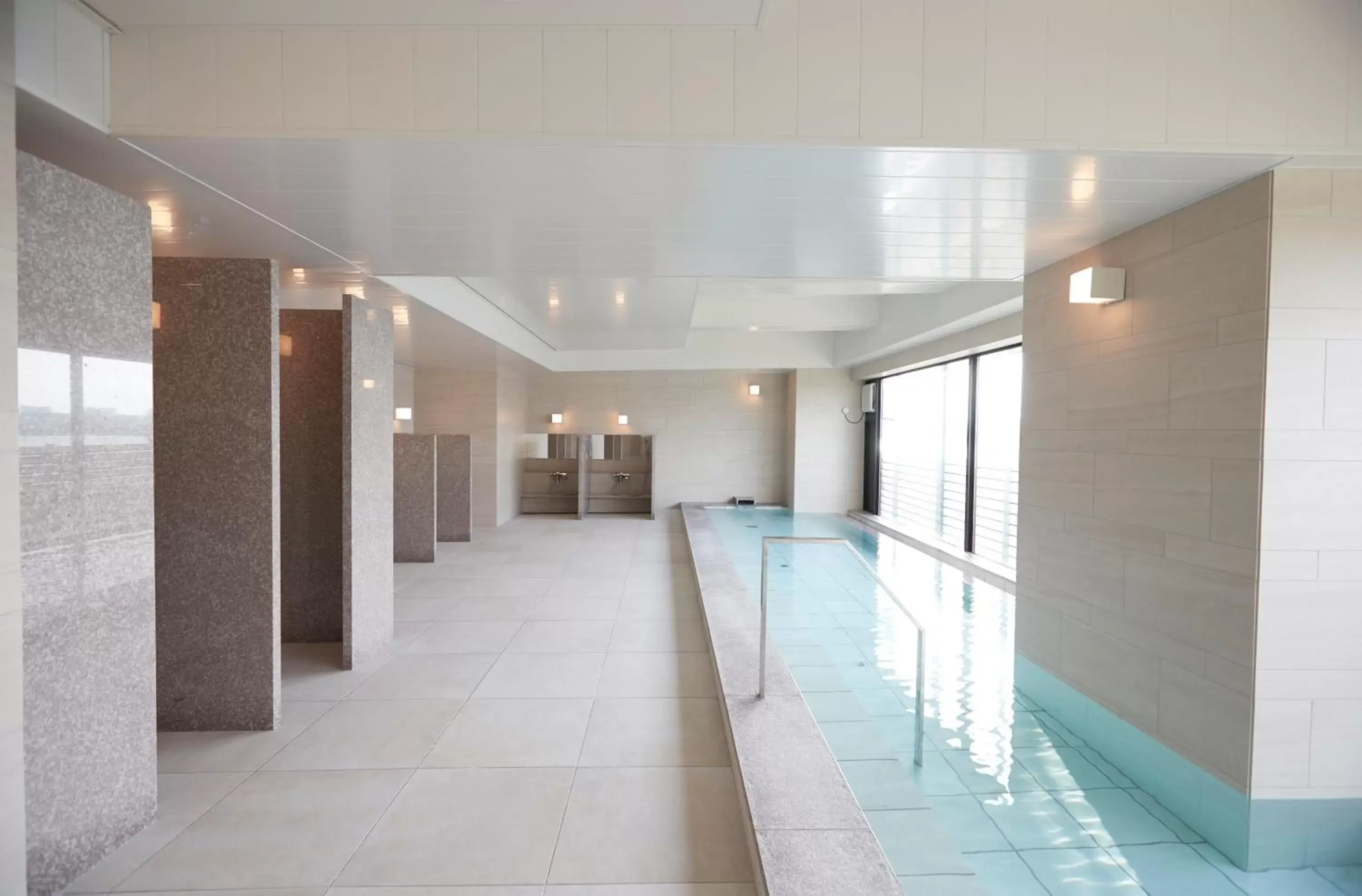 Spa and wellness centre/facilities, Swimming Pool in Kawasaki King Skyfront Tokyu REI Hotel