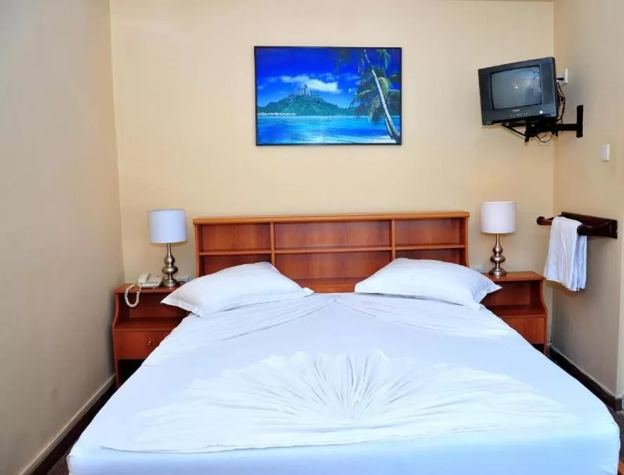 Photo of the whole room, Bed in Milano Tourist Rest