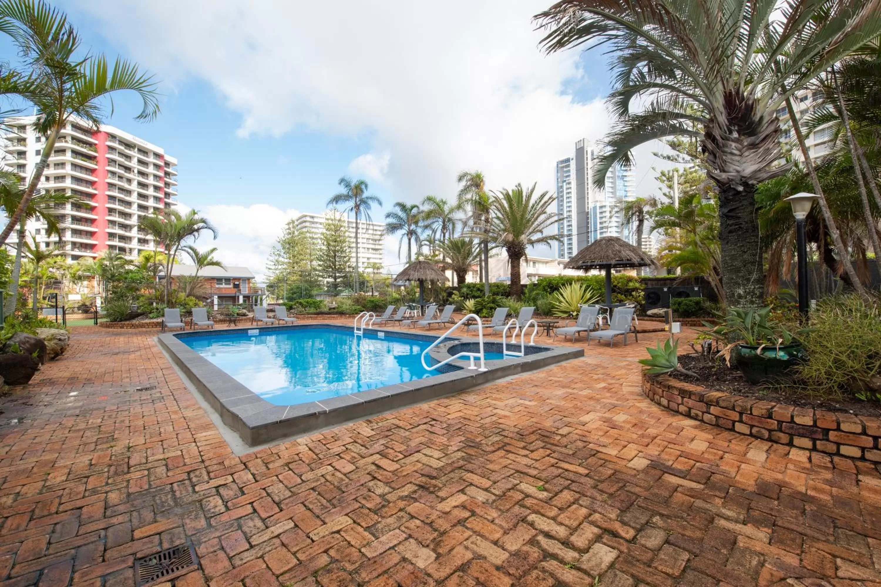 Swimming pool in BreakFree Acapulco