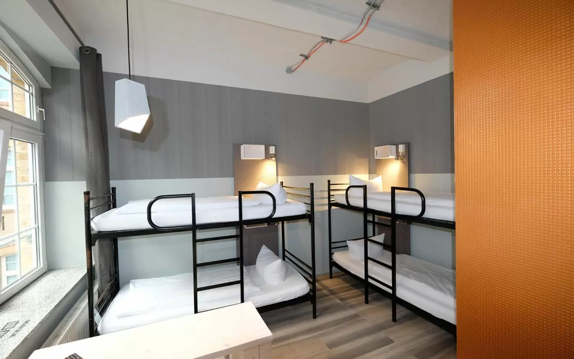 Photo of the whole room, Bunk Bed in Singer109 Hotel & Hostel