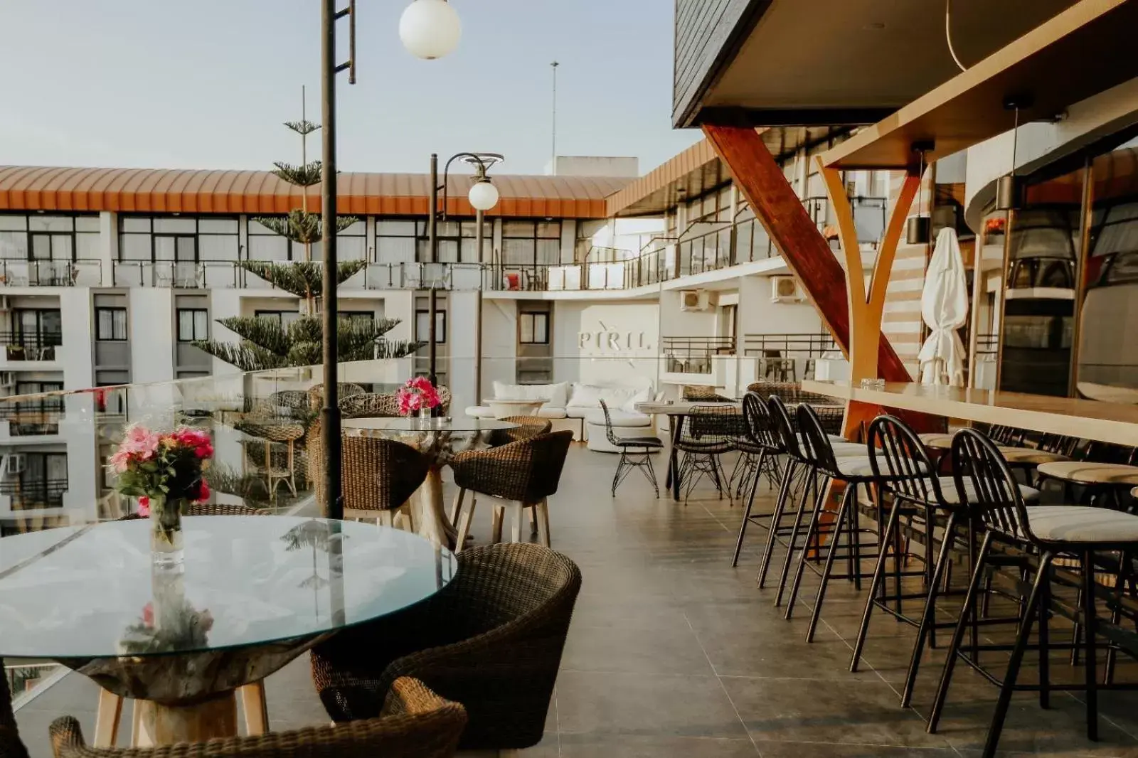 Balcony/Terrace, Restaurant/Places to Eat in Pırıl Hotel Thermal&Beauty SPA